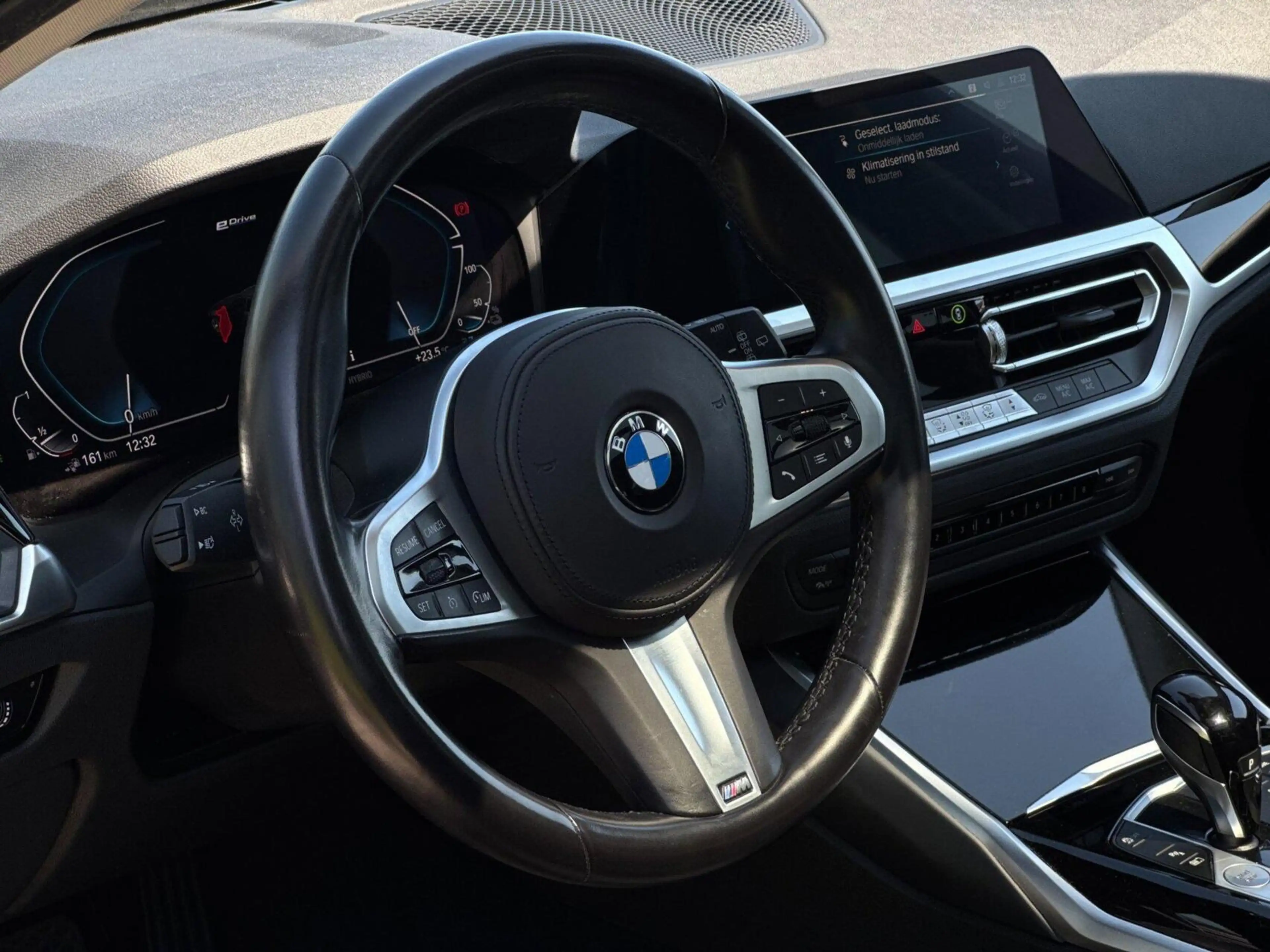 BMW 320 3-serie Touring 320e Sport Line PHEV // Panorama D — photo 7