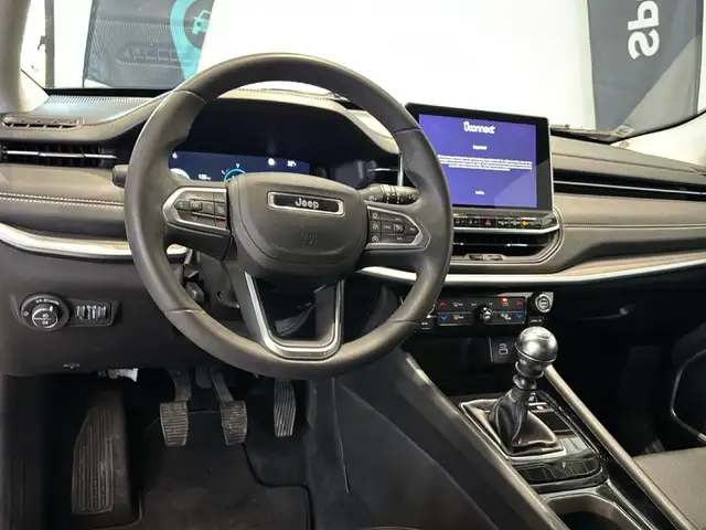 Jeep Compass view 11