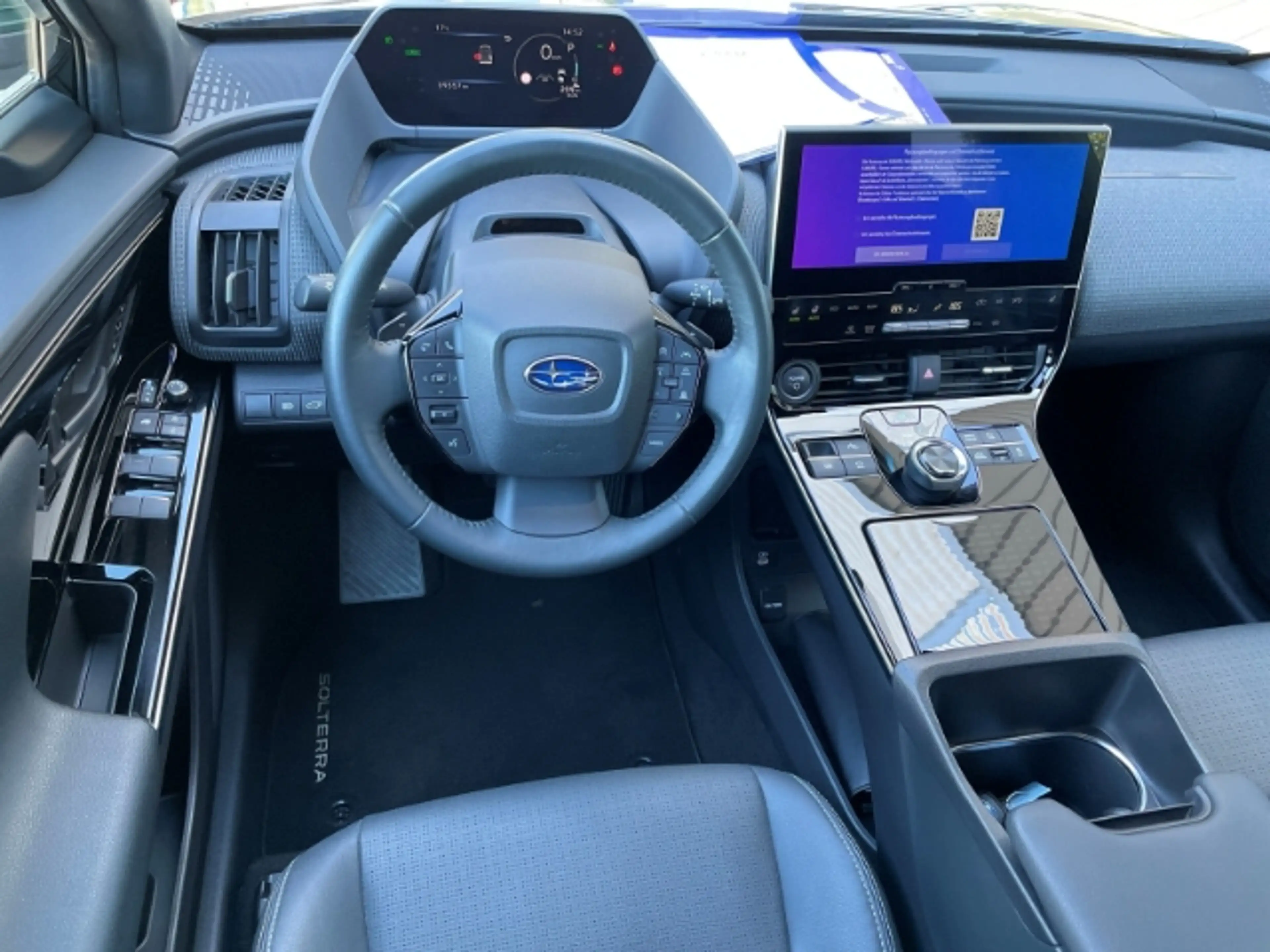 Subaru Solterra Elektro, Platinum AWD, Navi, Sitzheizung — photo 12