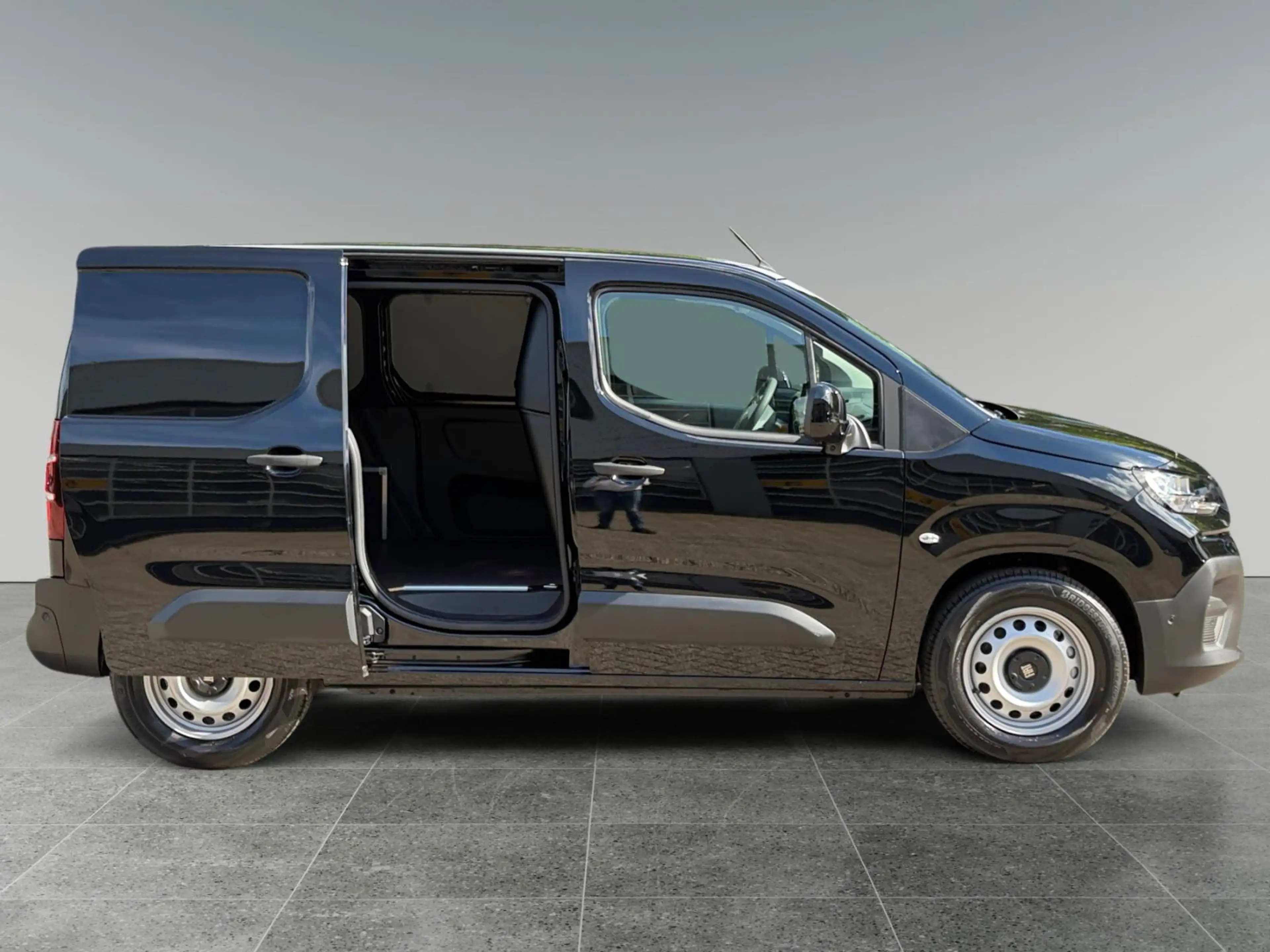 Fiat E-Doblo L1 50 kWh 136pk | 8 jaar garantie | 0% financial l — photo 6