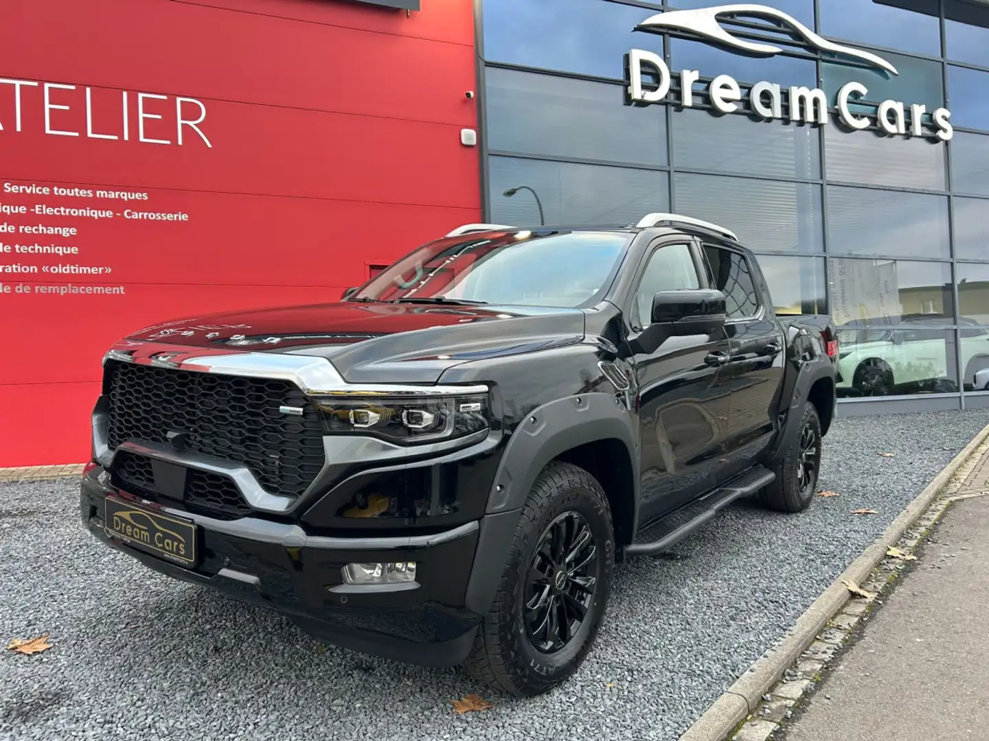 Foton Tunland V9 ULTRA Schwarz - 1