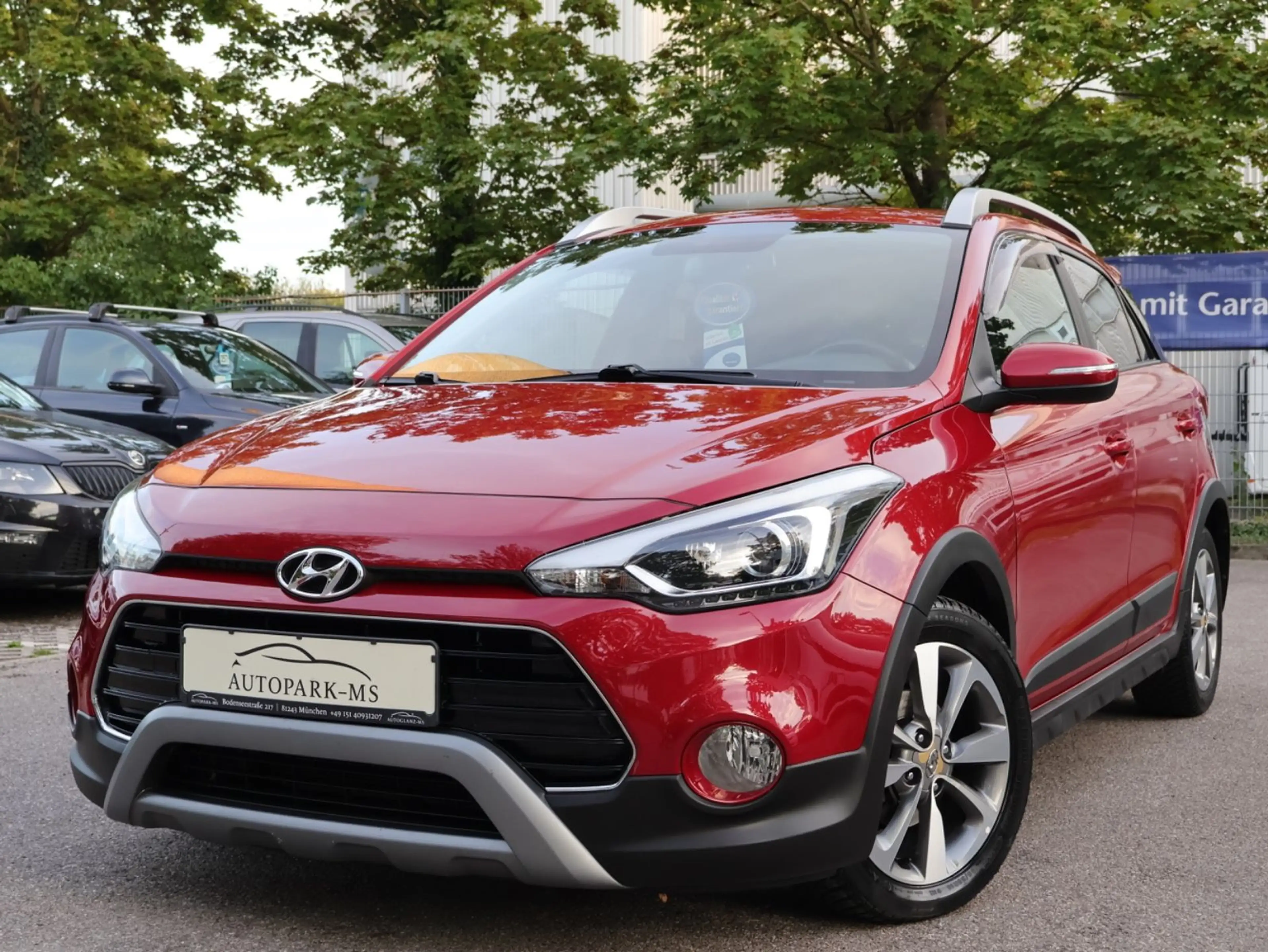 Hyundai i20 Active 1.4 Style Aut. CROSS-28TKM-NAVI-RFK