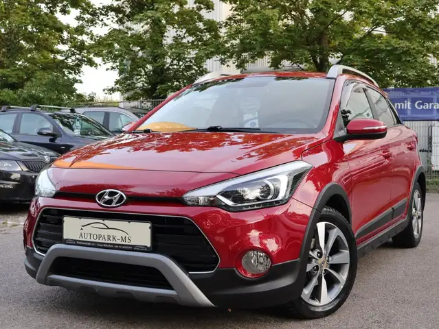 Hyundai i20 Active 1.4 Style Aut. CROSS 28TKM NAVI RFK