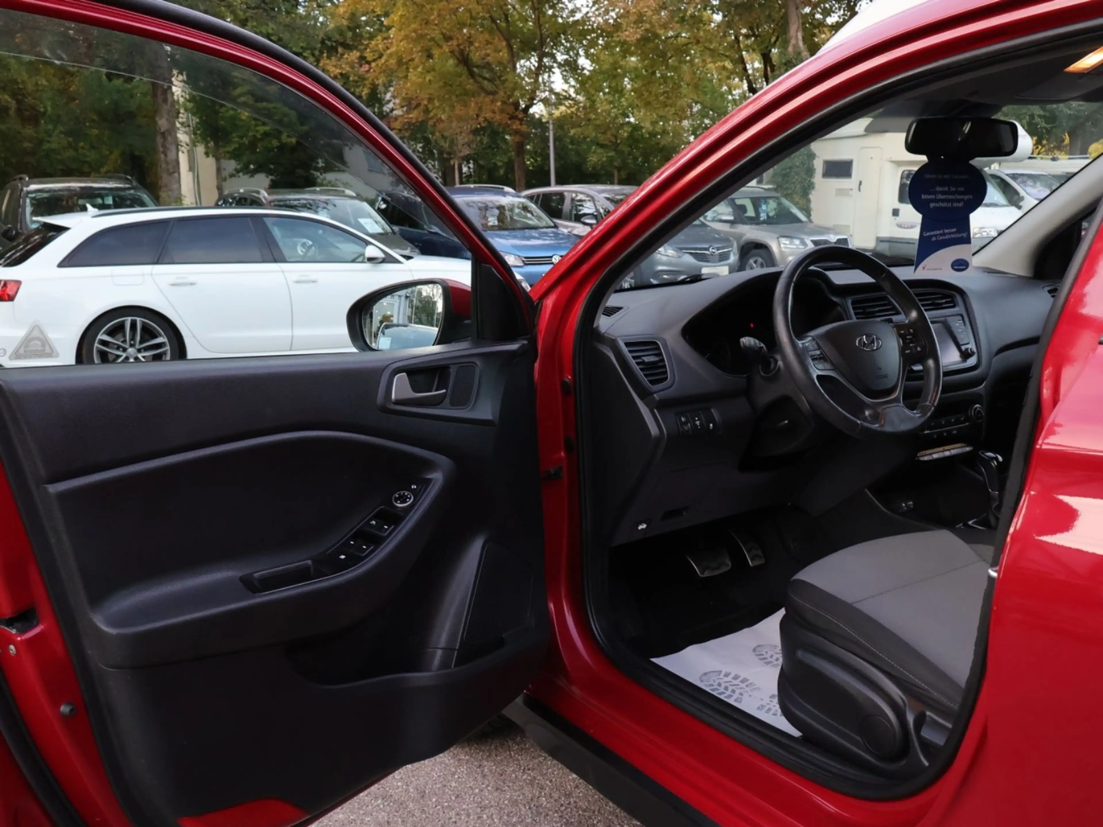 Hyundai i20 Active 1.4 Style Aut. CROSS-28TKM-NAVI-RFK — photo 15