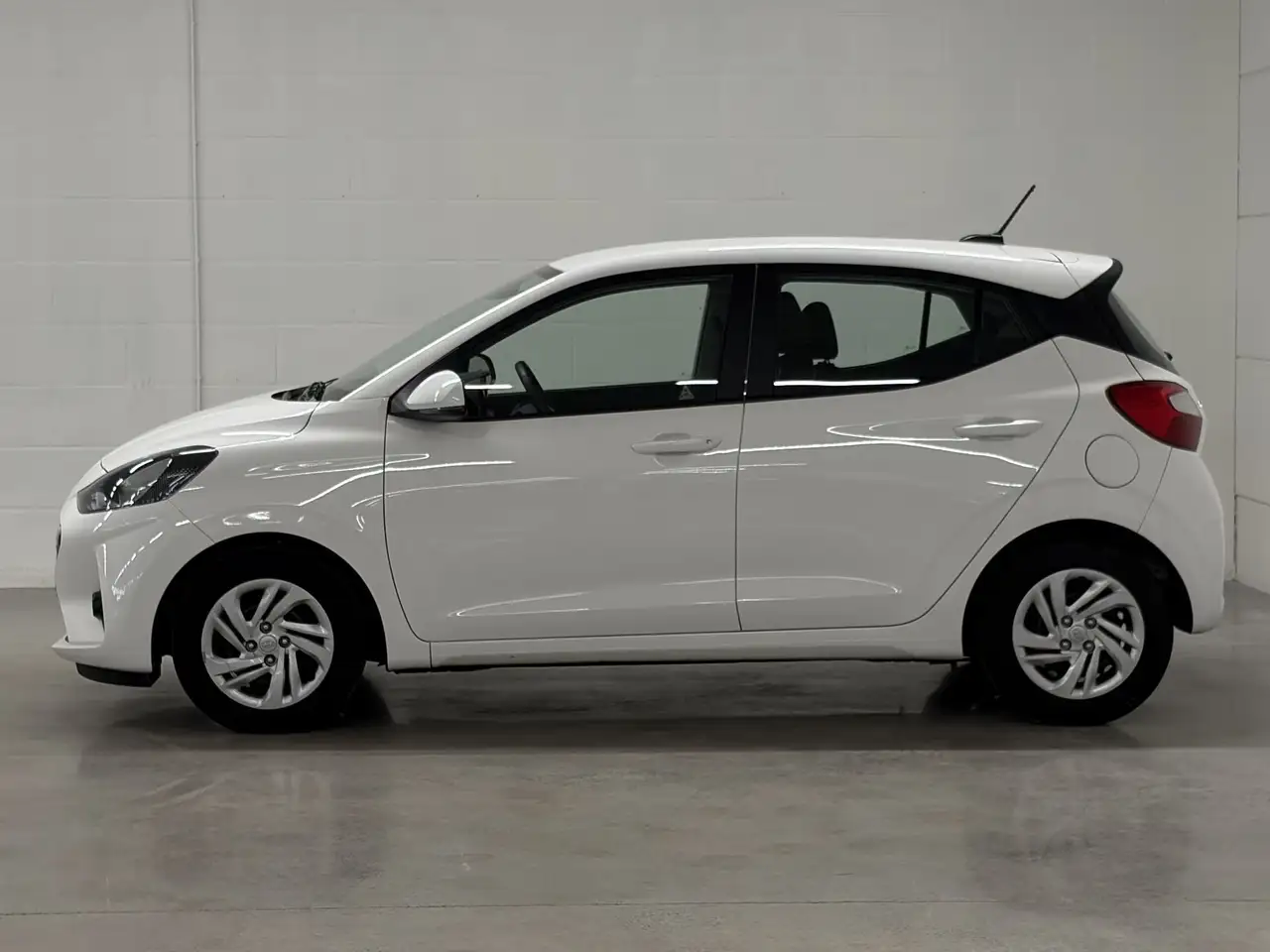 Hyundai i10 1,0i Twist, миниатюра 2