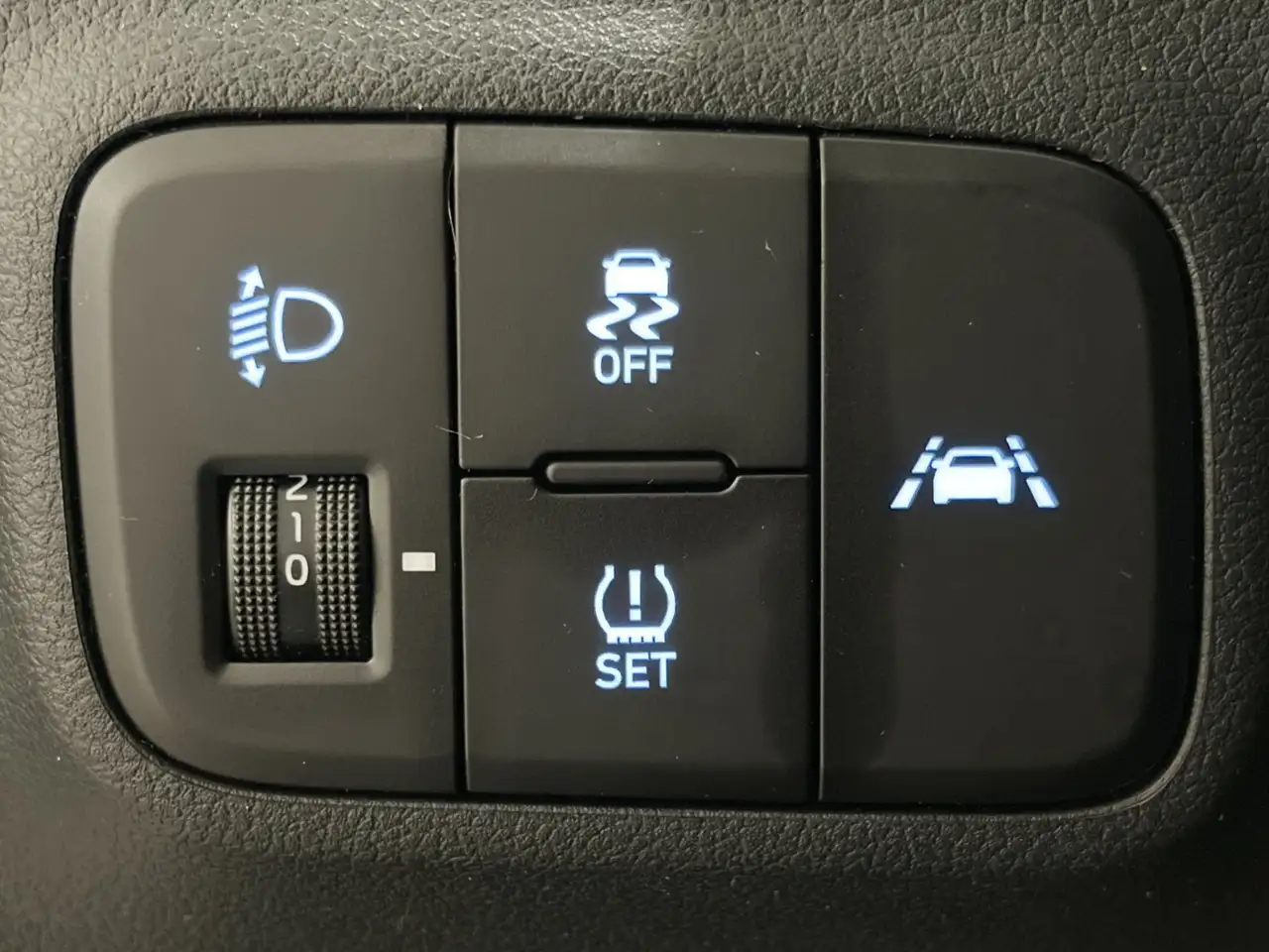 Hyundai i10 1,0i Twist, миниатюра 19