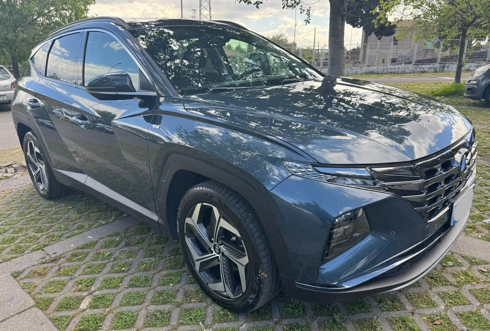 Hyundai TUCSON 1.6 CRDI 48V DCT Exellence Grigio - 2