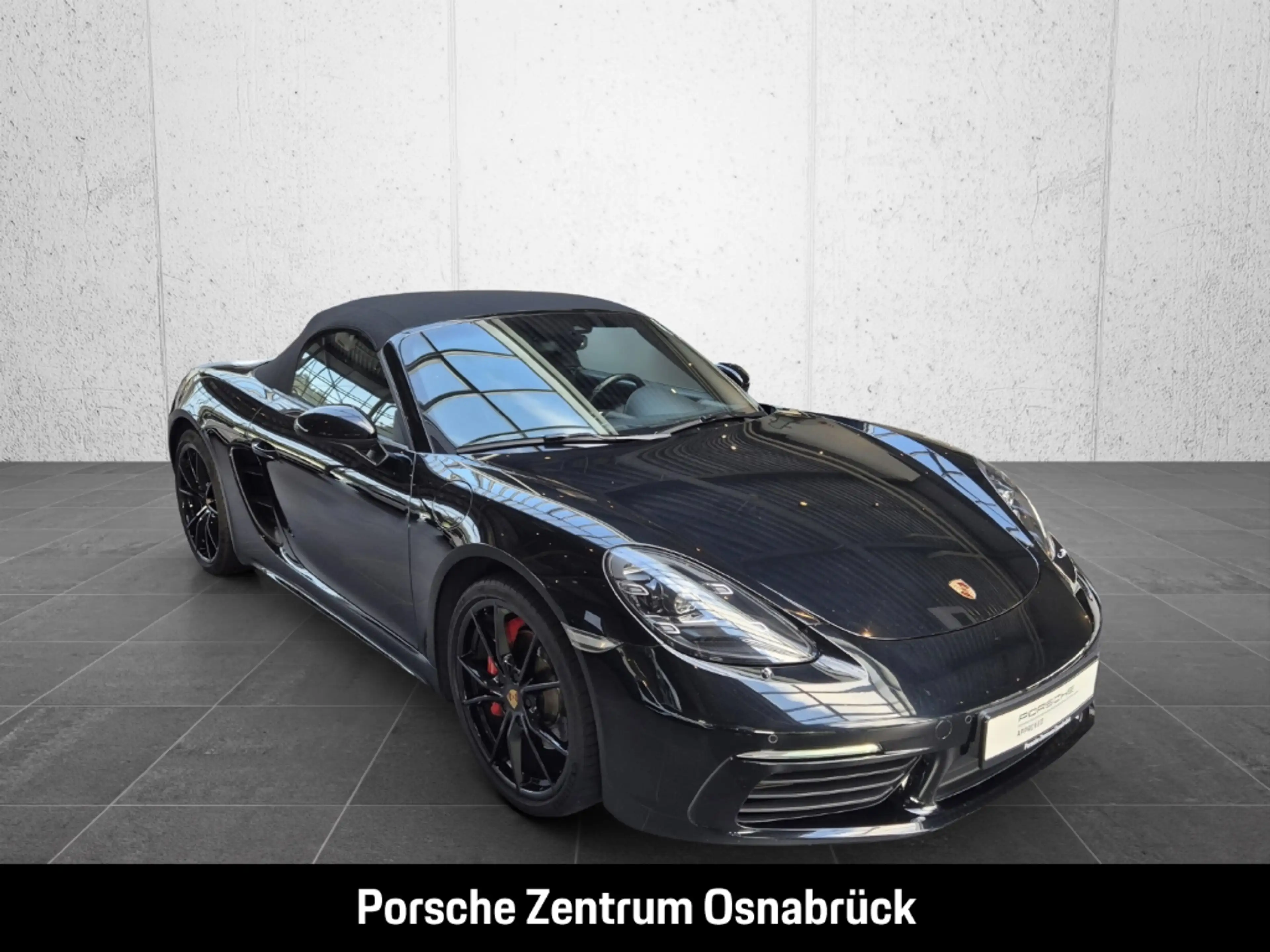 Porsche Boxster 718 S — photo 9