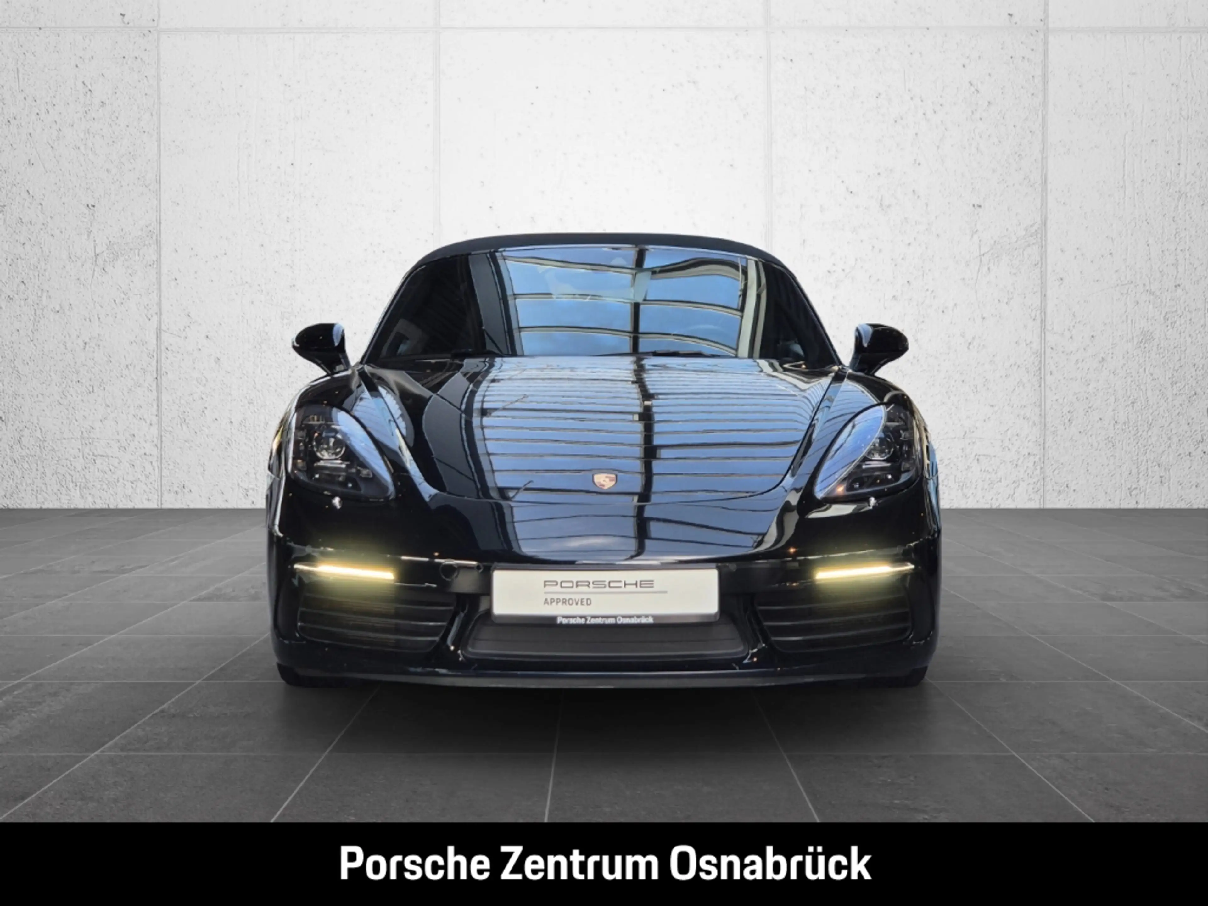 Porsche Boxster 718 S — photo 10