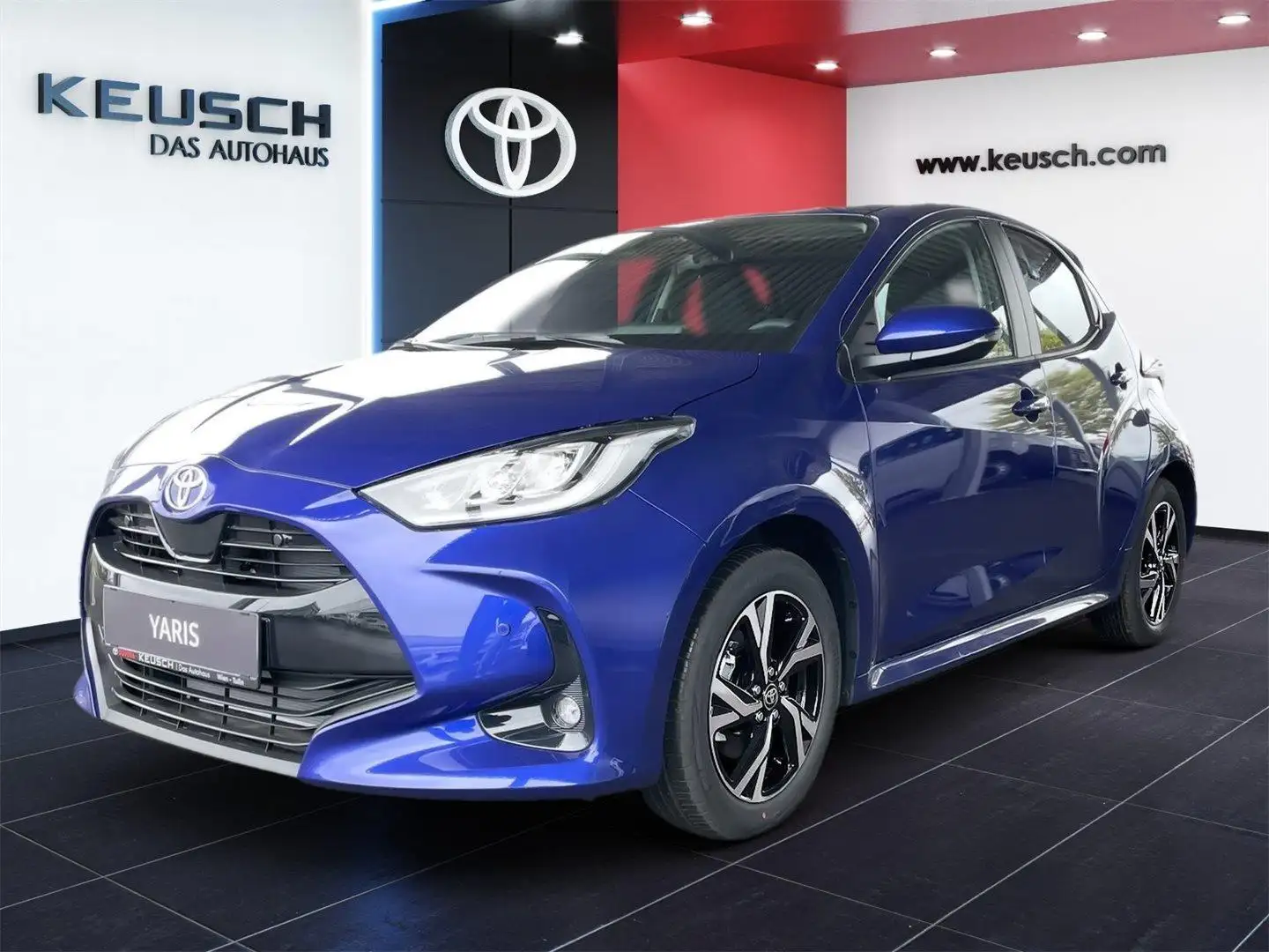 Toyota Yaris - 1,5 l, 116 PS 5-tg. Active Drive + CP+SP Blau - 2