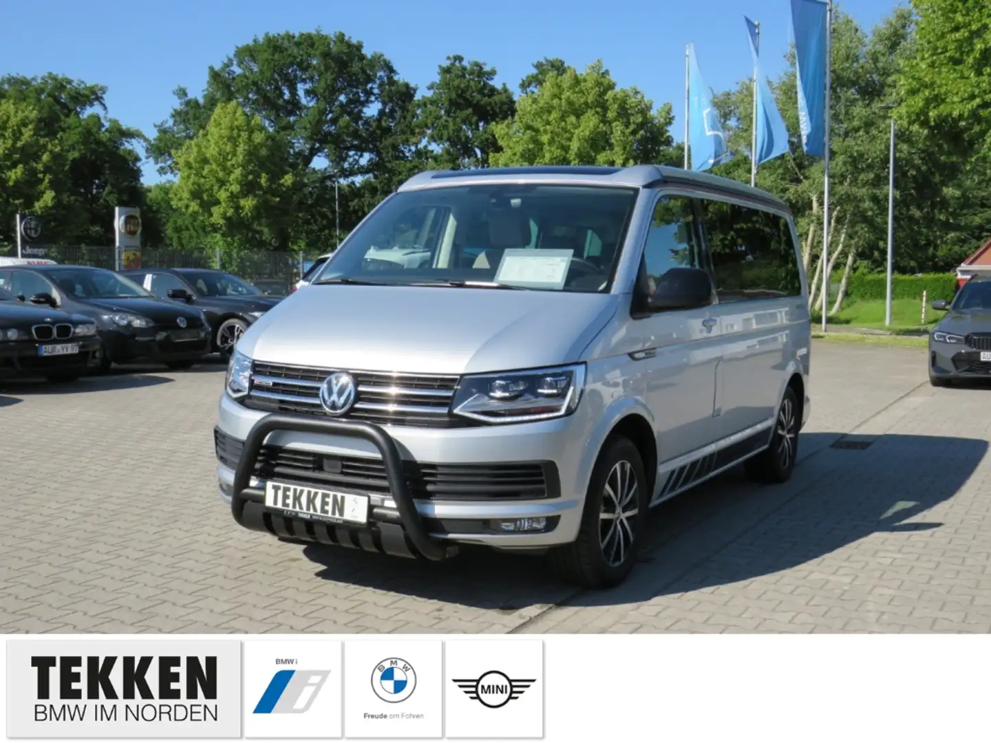 Volkswagen T6 California Beach Edition 4Motion 2.0 TDI StandHZG Navi LED AC Plateado - 1