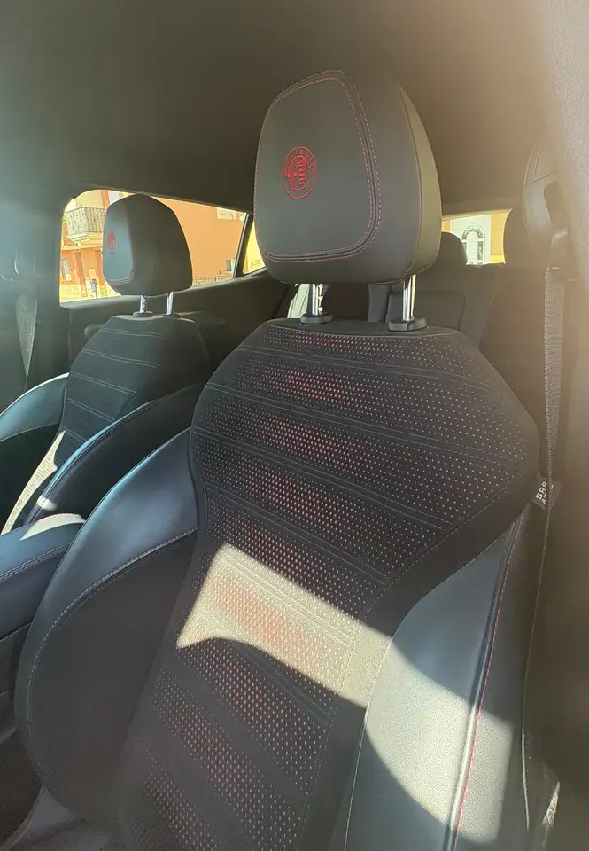 Alfa Romeo Tonale 2022 — фото 12