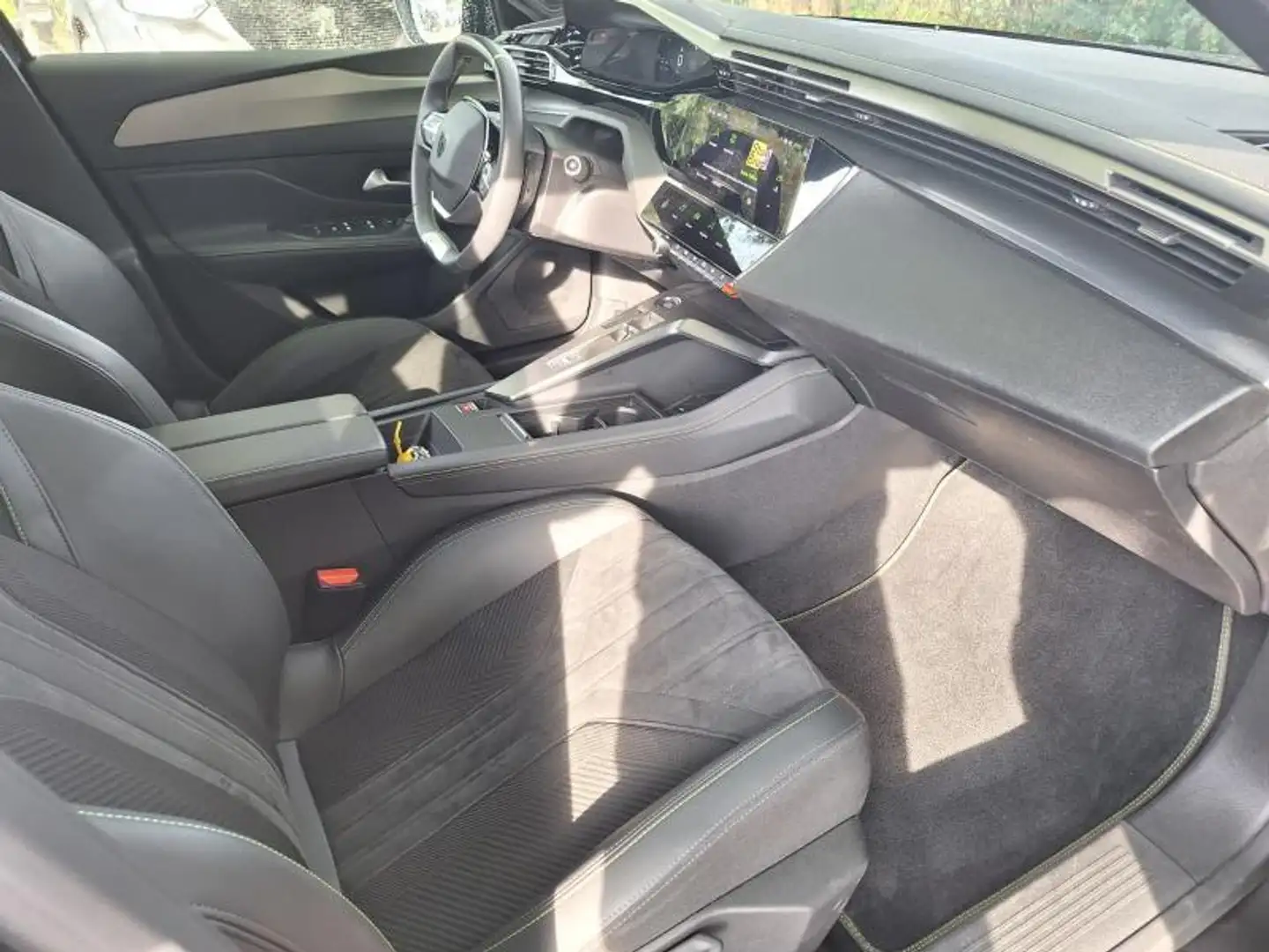 Peugeot 308 GT Gris - 2