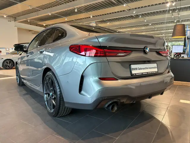 BMW 2 Series view 5