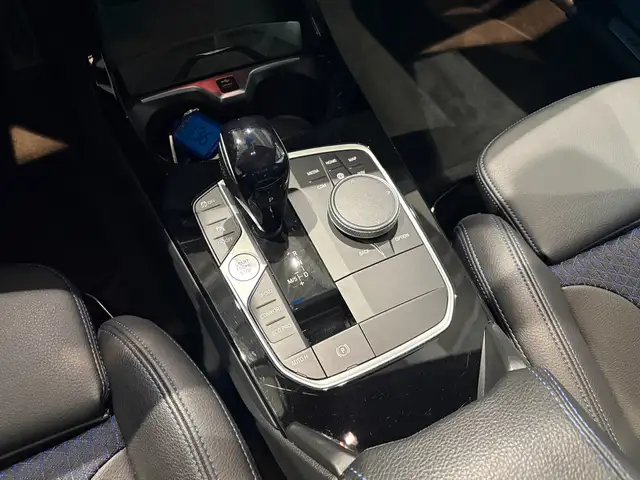 BMW 2 Series view 16