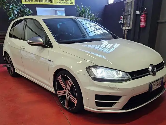 Volkswagen Golf R