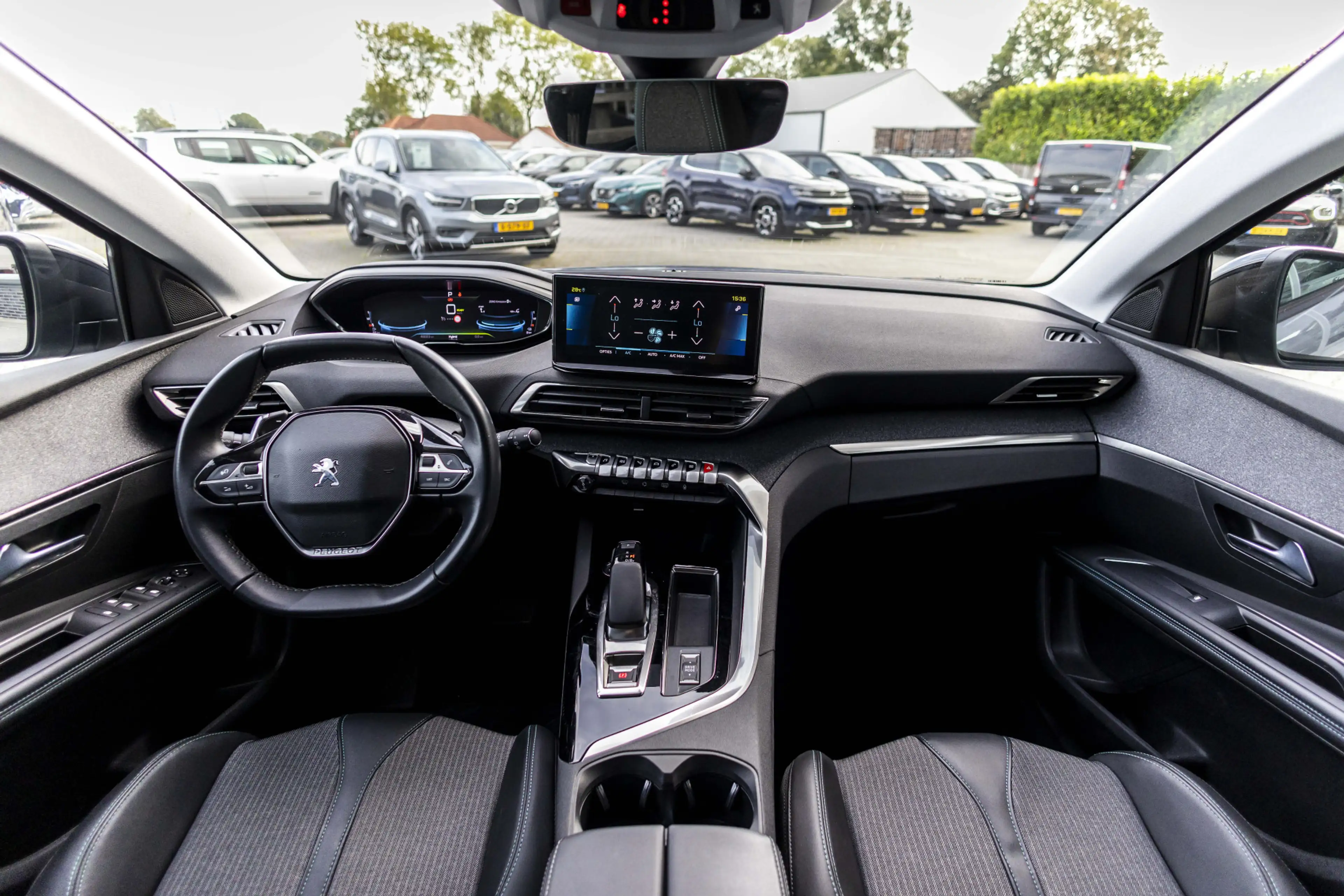 Peugeot 3008 1.6 HYbrid 225 Allure Pack Business | Carplay | Ca — photo 7