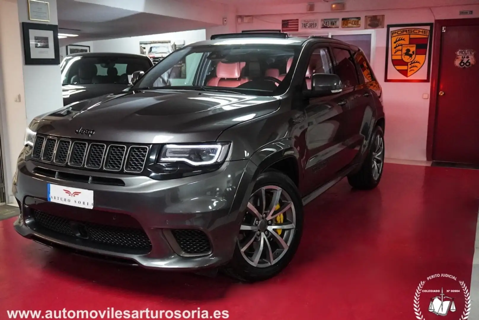 Jeep Grand Cherokee 6.2 V8 Hemi Trackhawk Gris - 1