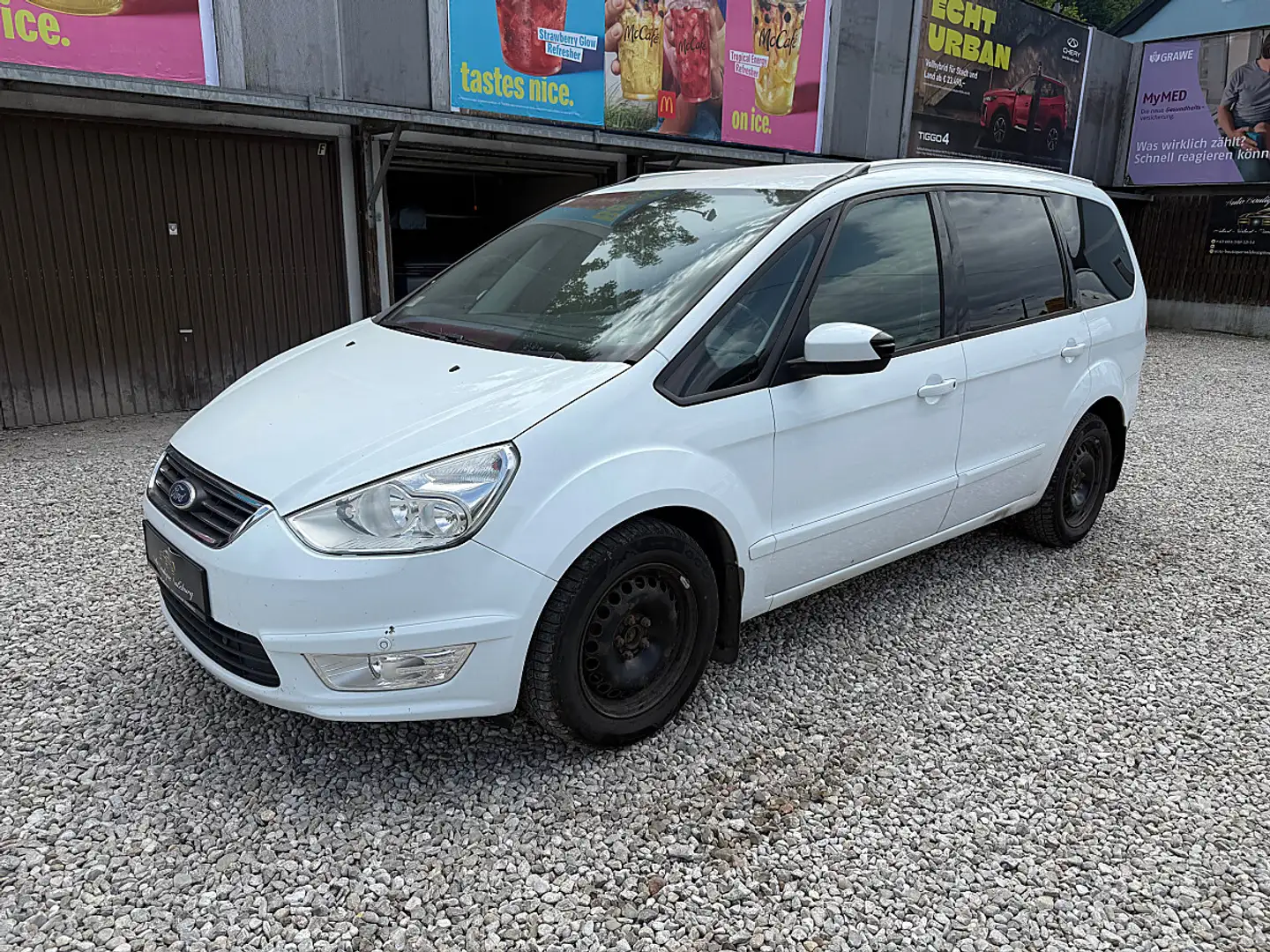 Ford Galaxy Business 1,6 TDCi DPF Start & Stop Weiß - 1