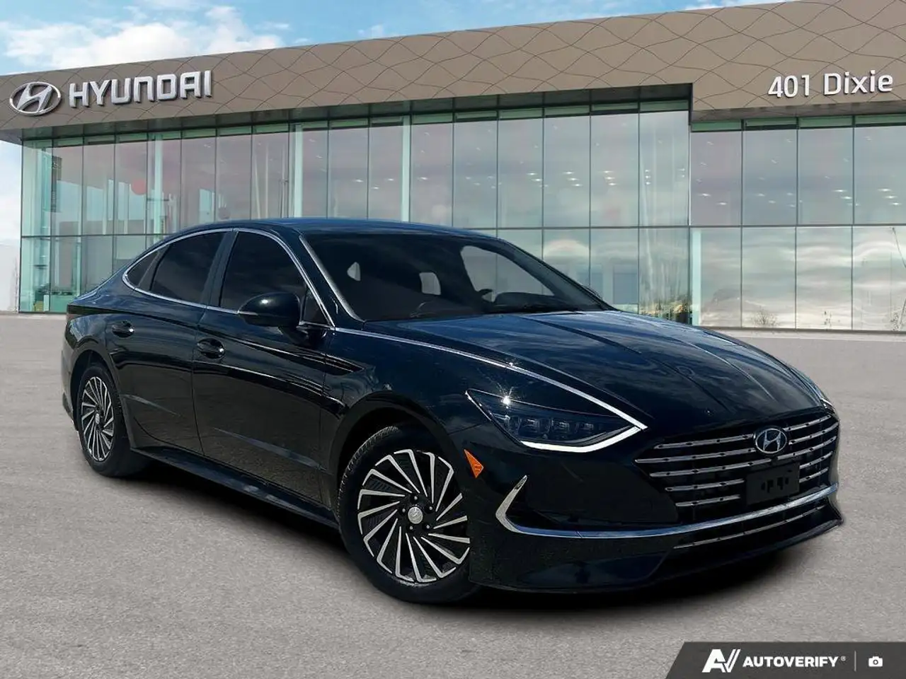 Hyundai SONATA снимка Hyundai SONATA