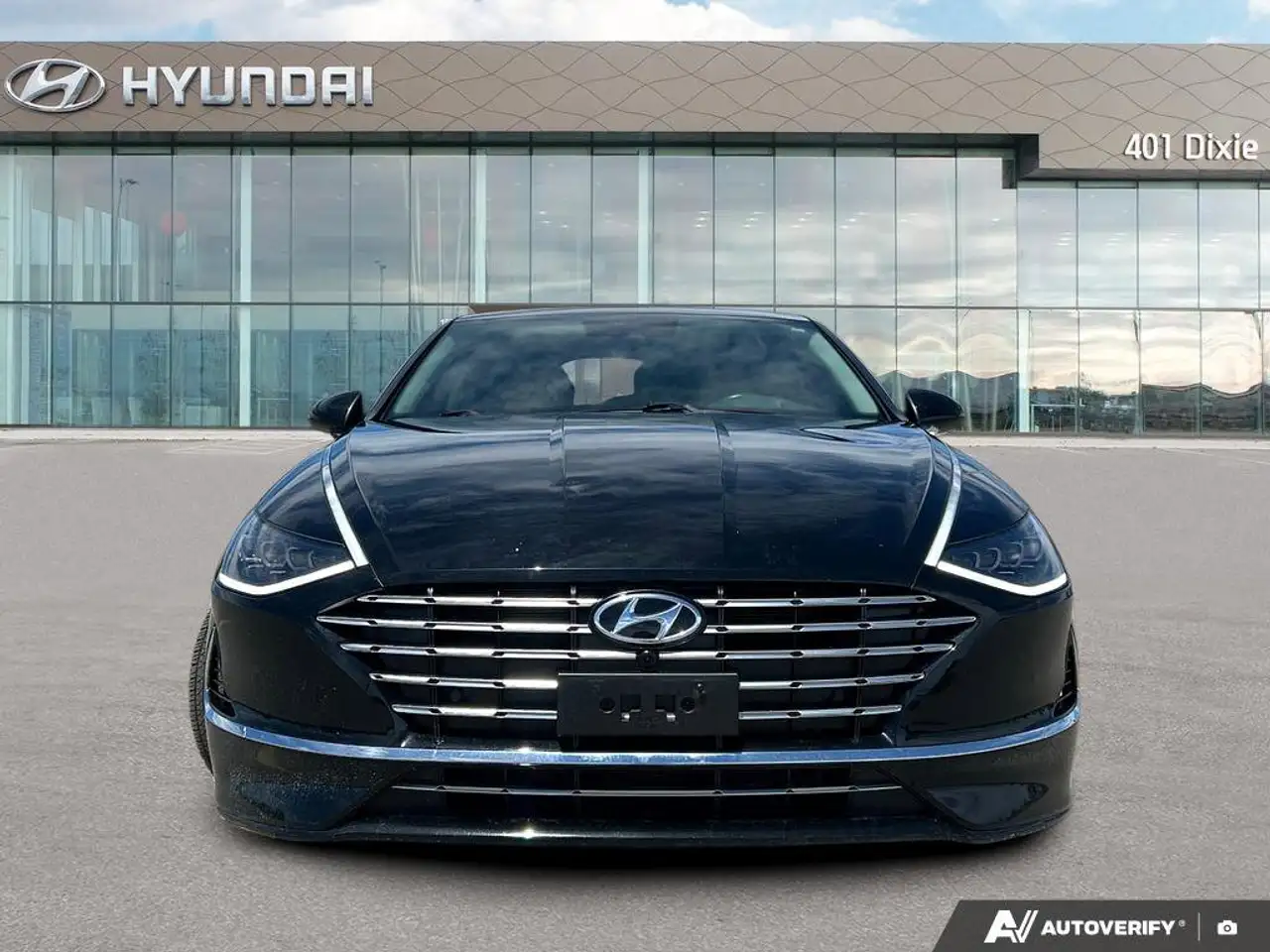 Hyundai SONATA снимка Hyundai SONATA