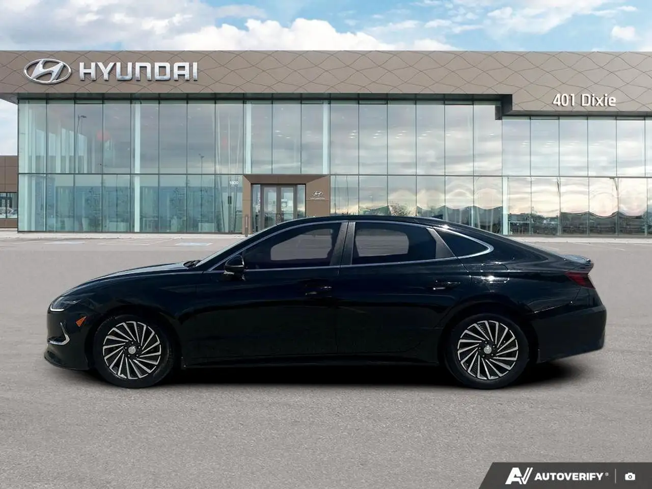 Hyundai SONATA снимка Hyundai SONATA
