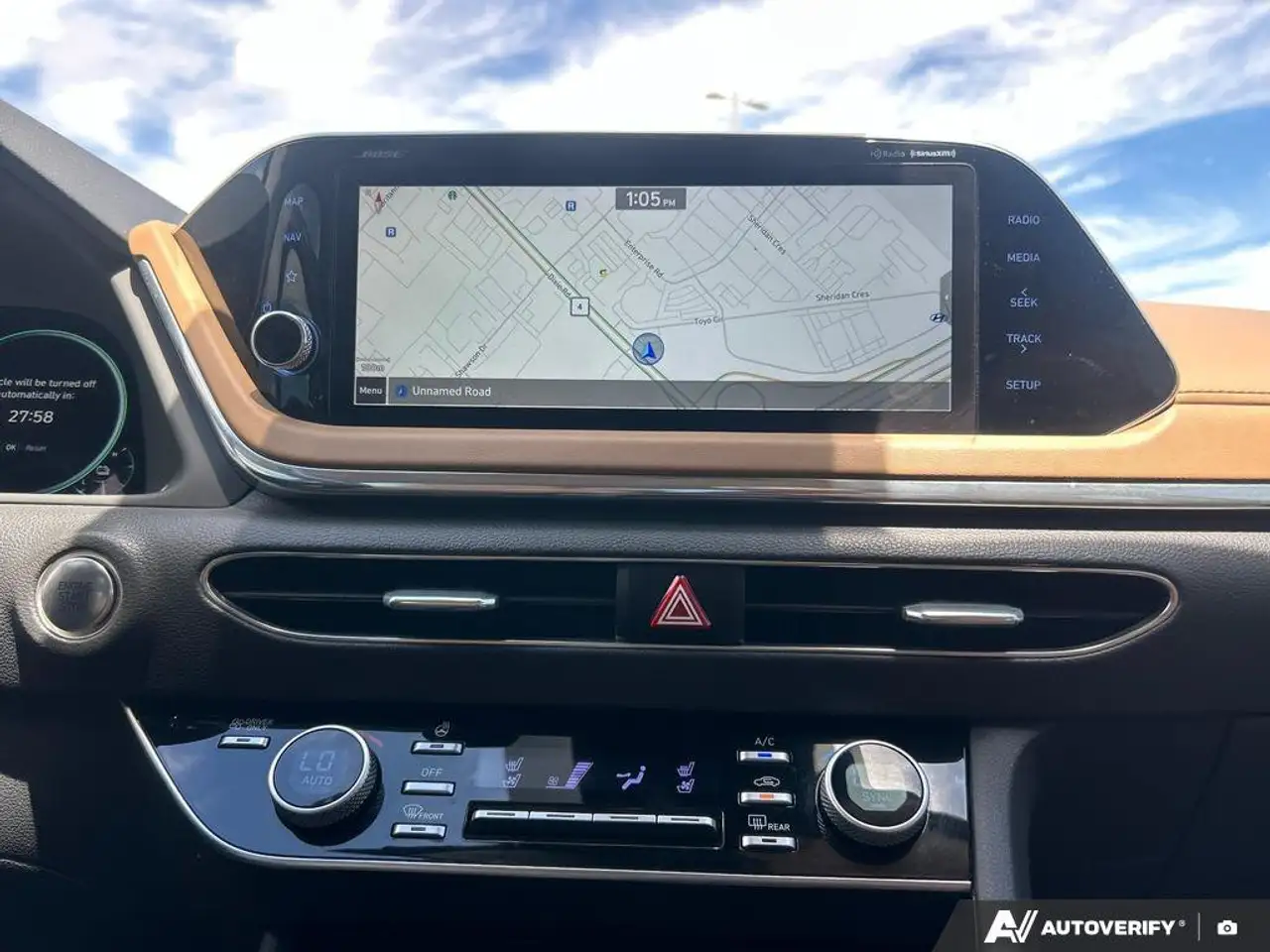 Hyundai SONATA снимка Hyundai SONATA