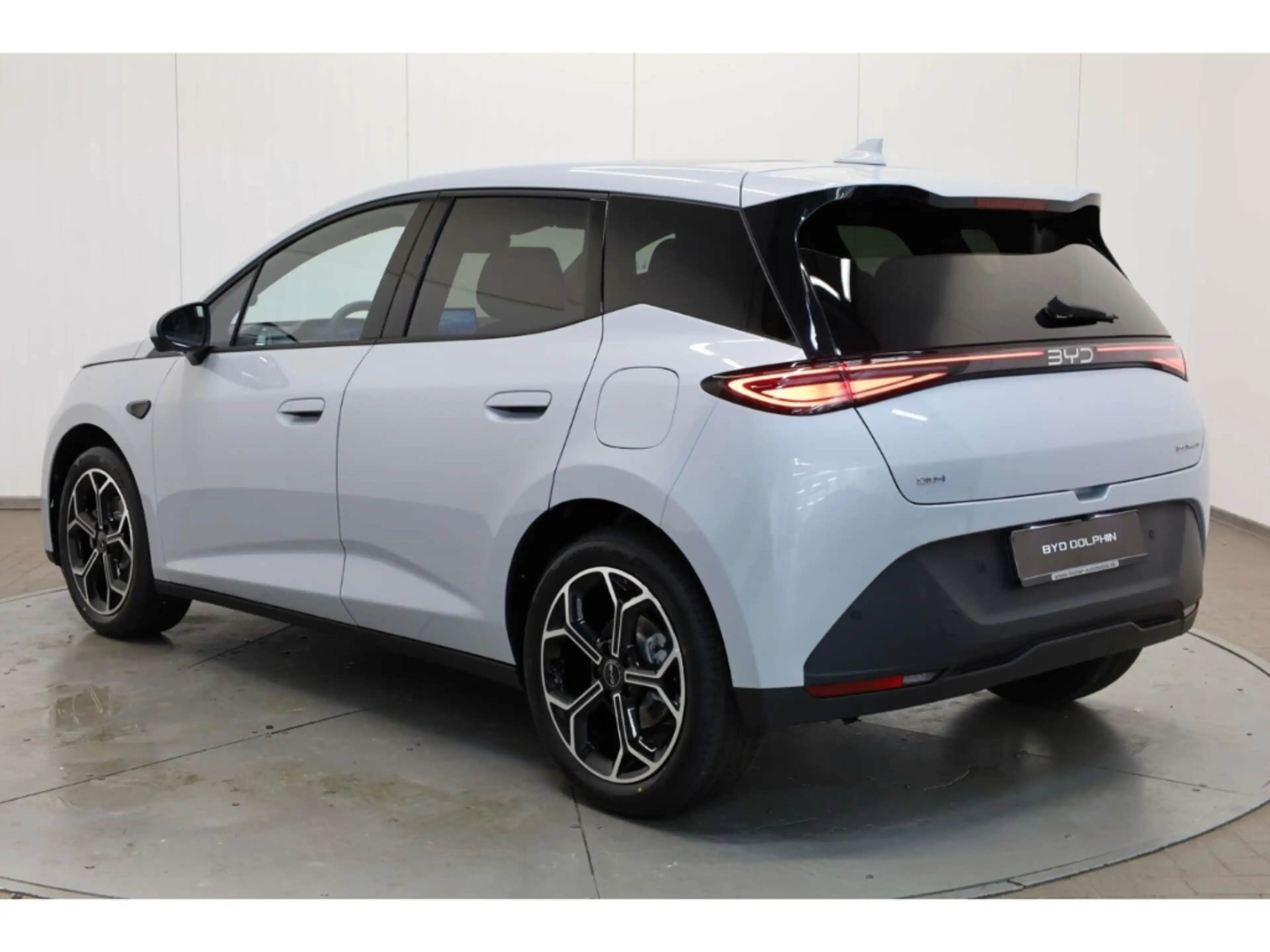 BYD Dolphin G DM-i Comfort — photo 4