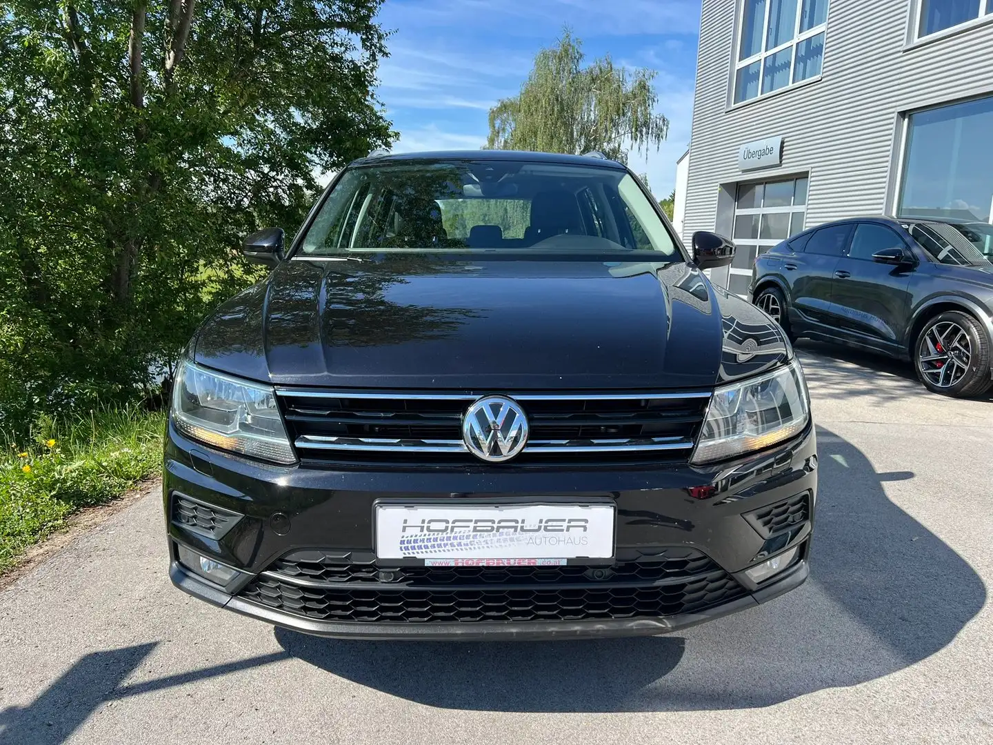 Volkswagen Tiguan Comfortline TDI SCR DSG Schwarz - 2