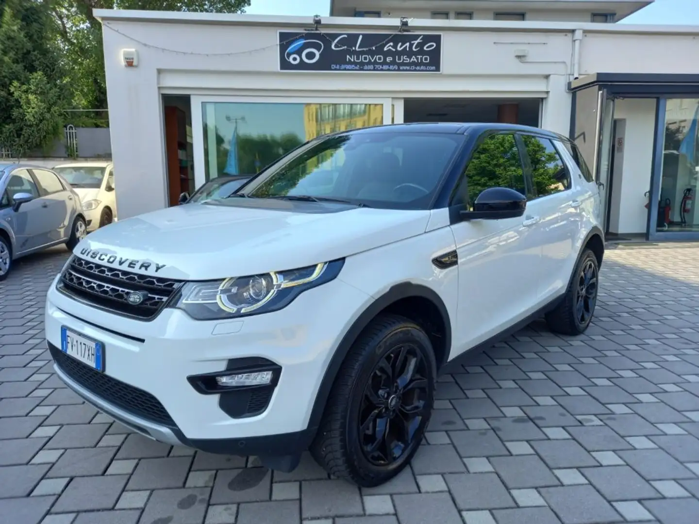 Land Rover Discovery Sport 2.0 TD4 150 CV Auto Business Ed. Premium SE Bianco - 1