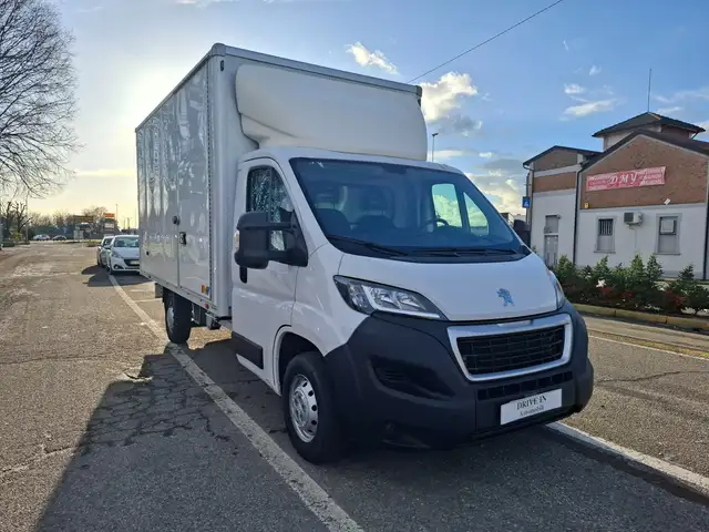 Peugeot Boxer 35 2.2 BLUEHDI 140CV L4 CASSONE