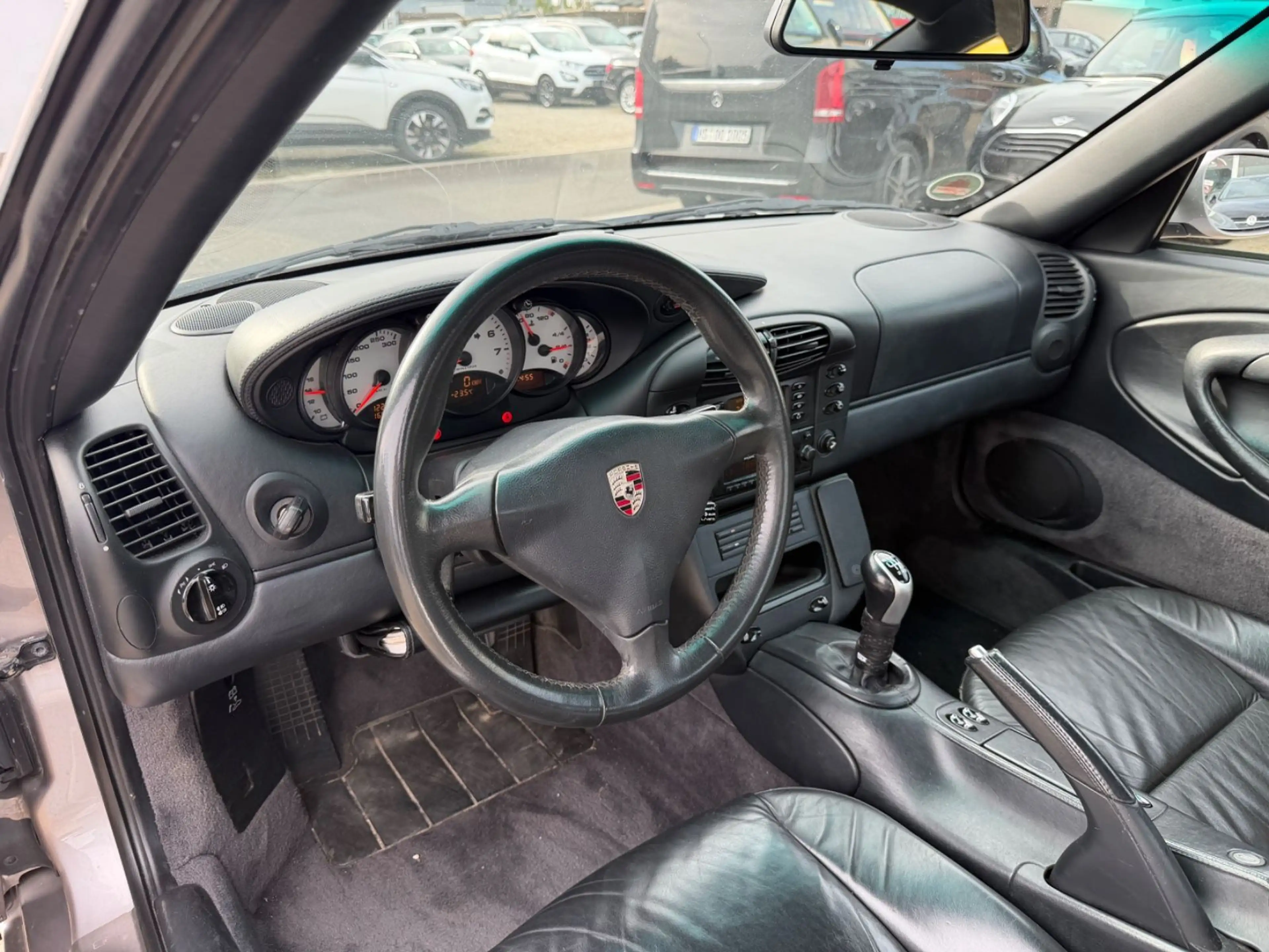 Porsche 996 Carrera Coupé 3,4 HANDSCHALTER 2HD DE FAHRZG — photo 11