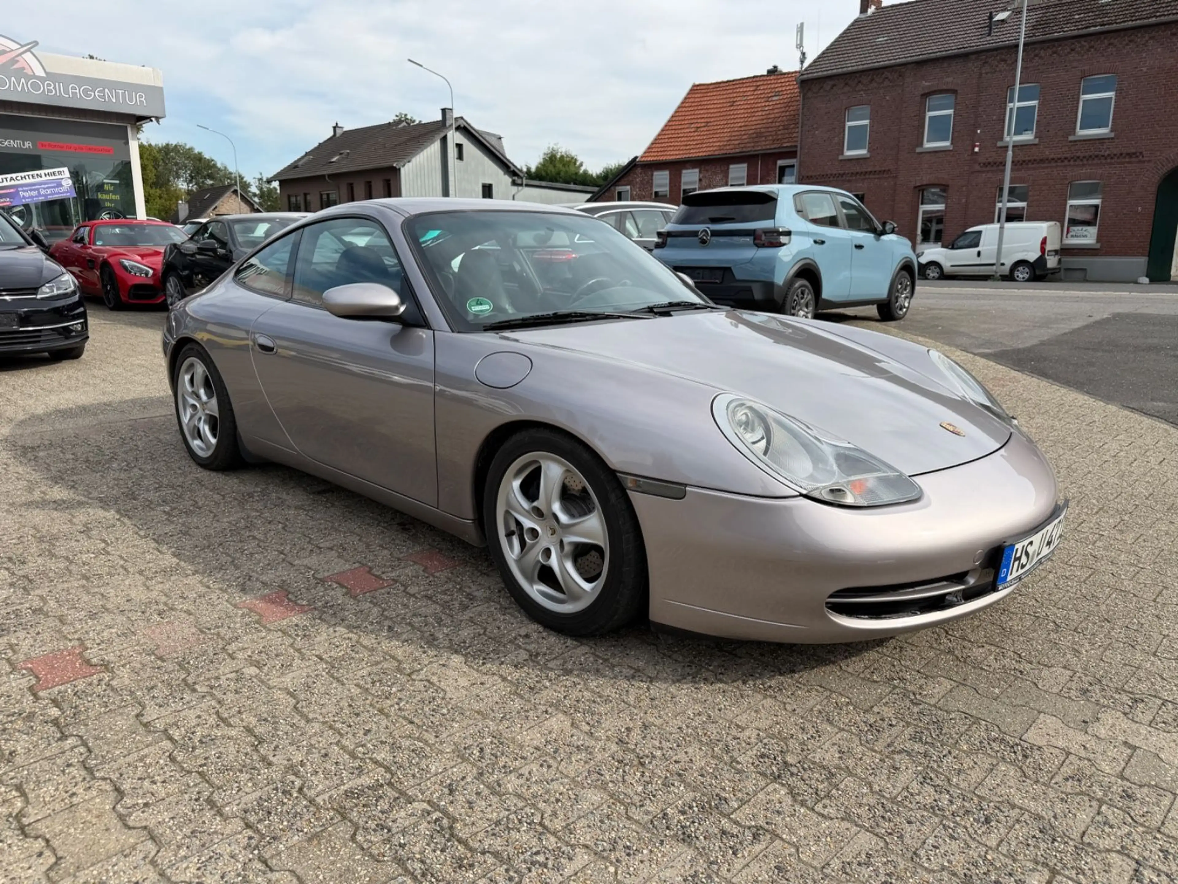 Porsche 996 Carrera Coupé 3,4 HANDSCHALTER 2HD DE FAHRZG — photo 3