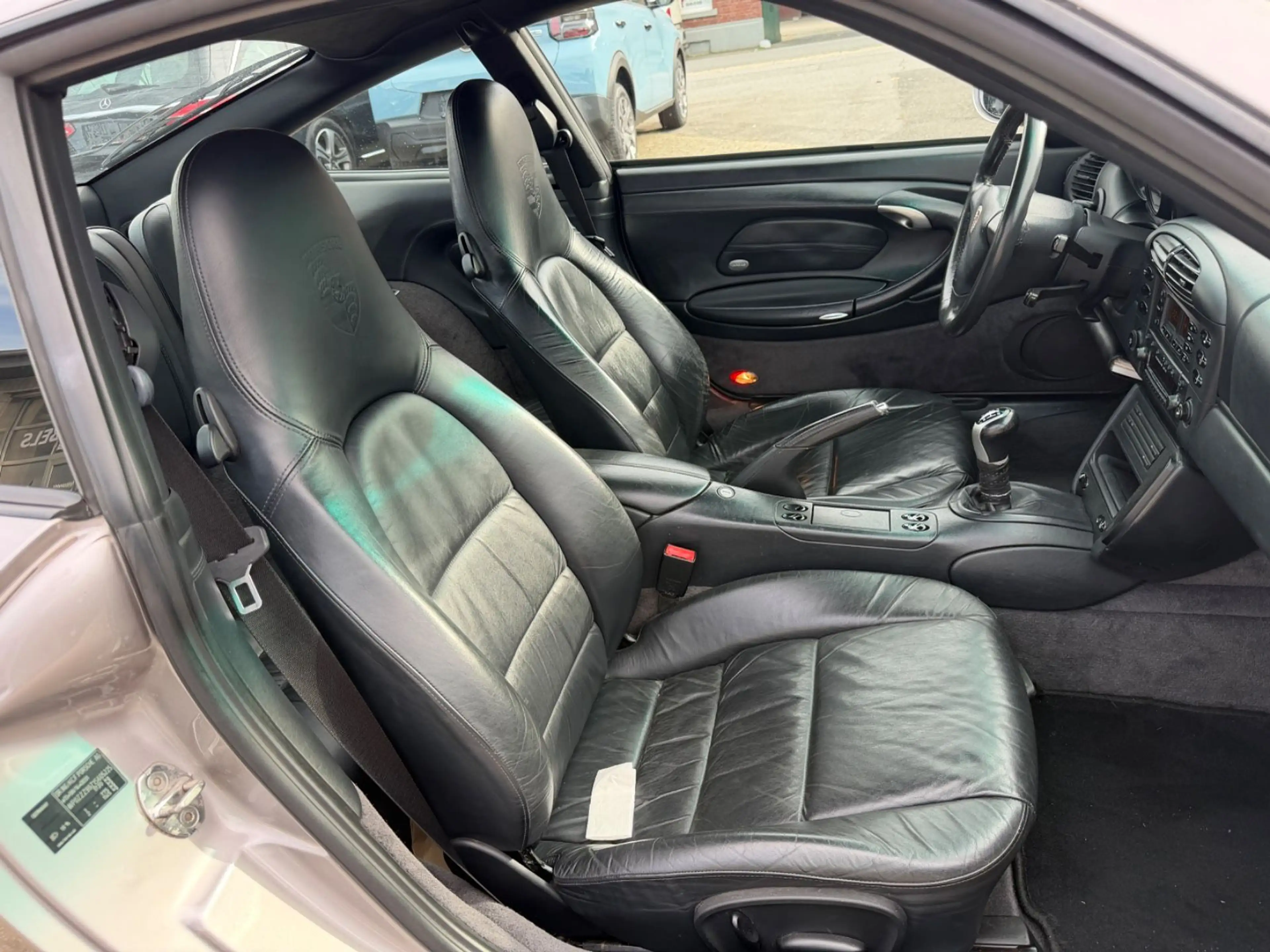 Porsche 996 Carrera Coupé 3,4 HANDSCHALTER 2HD DE FAHRZG — photo 13