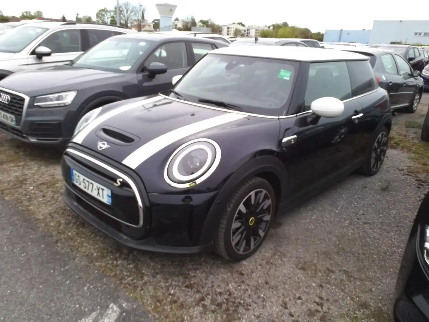MINI Cooper SE Negro - 2