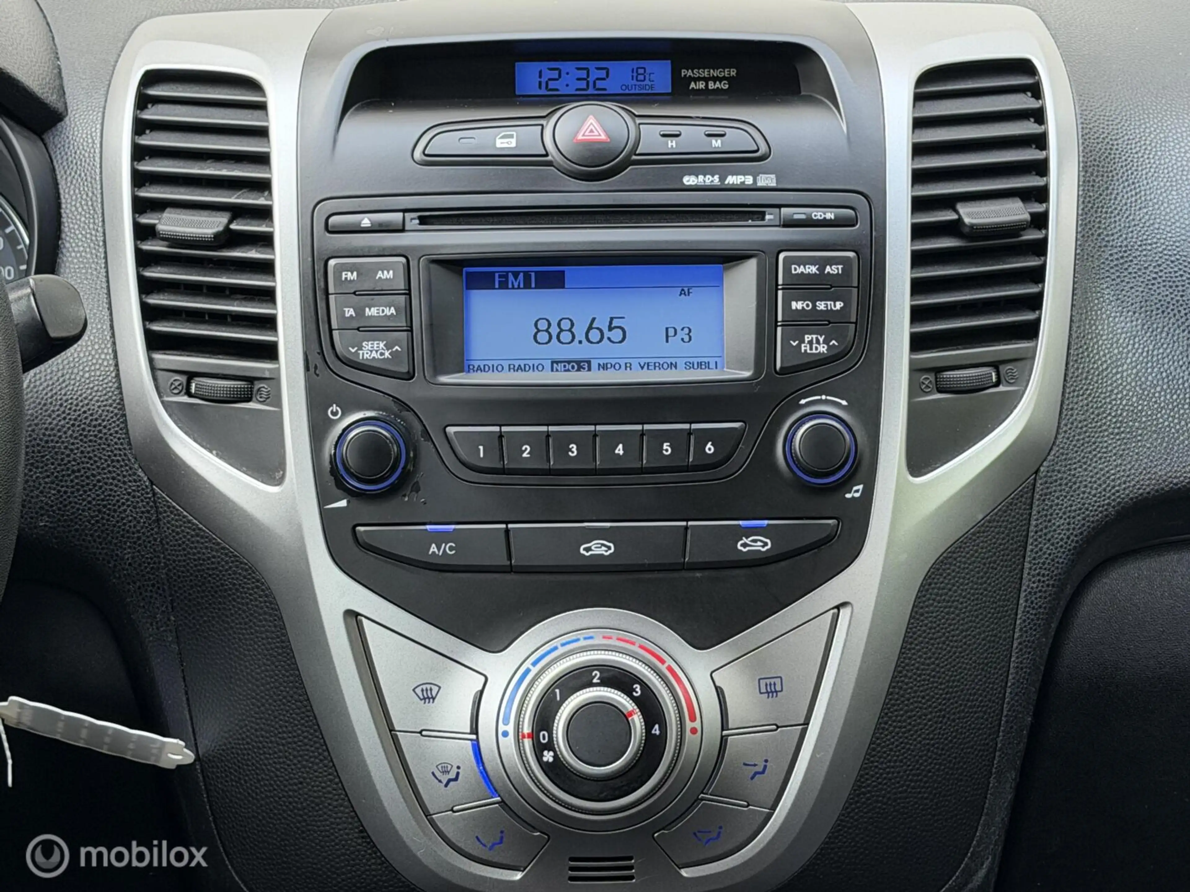 Hyundai iX20 1.4i | airco | historie aanwezig | APK gekeurd — photo 14