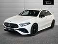 Mercedes-Benz A 180 d Automatic Weiß - thumbnail 1