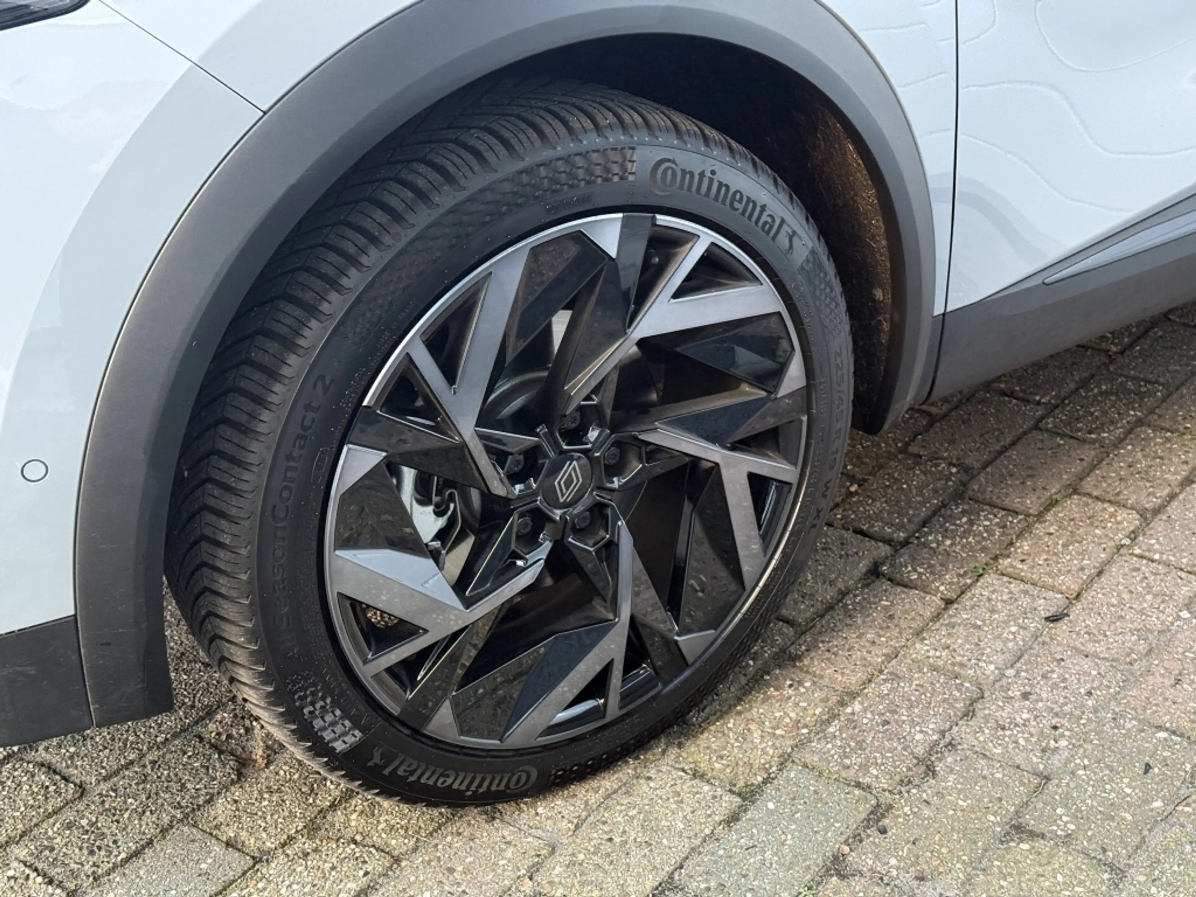 Renault Captur 1.8 ET fh160 espirit alpine pano/Harman Kardon — photo 15