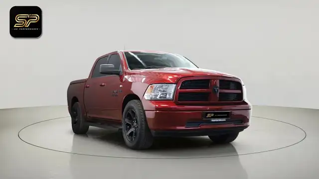 Dodge RAM Crew Cab V8 5.7