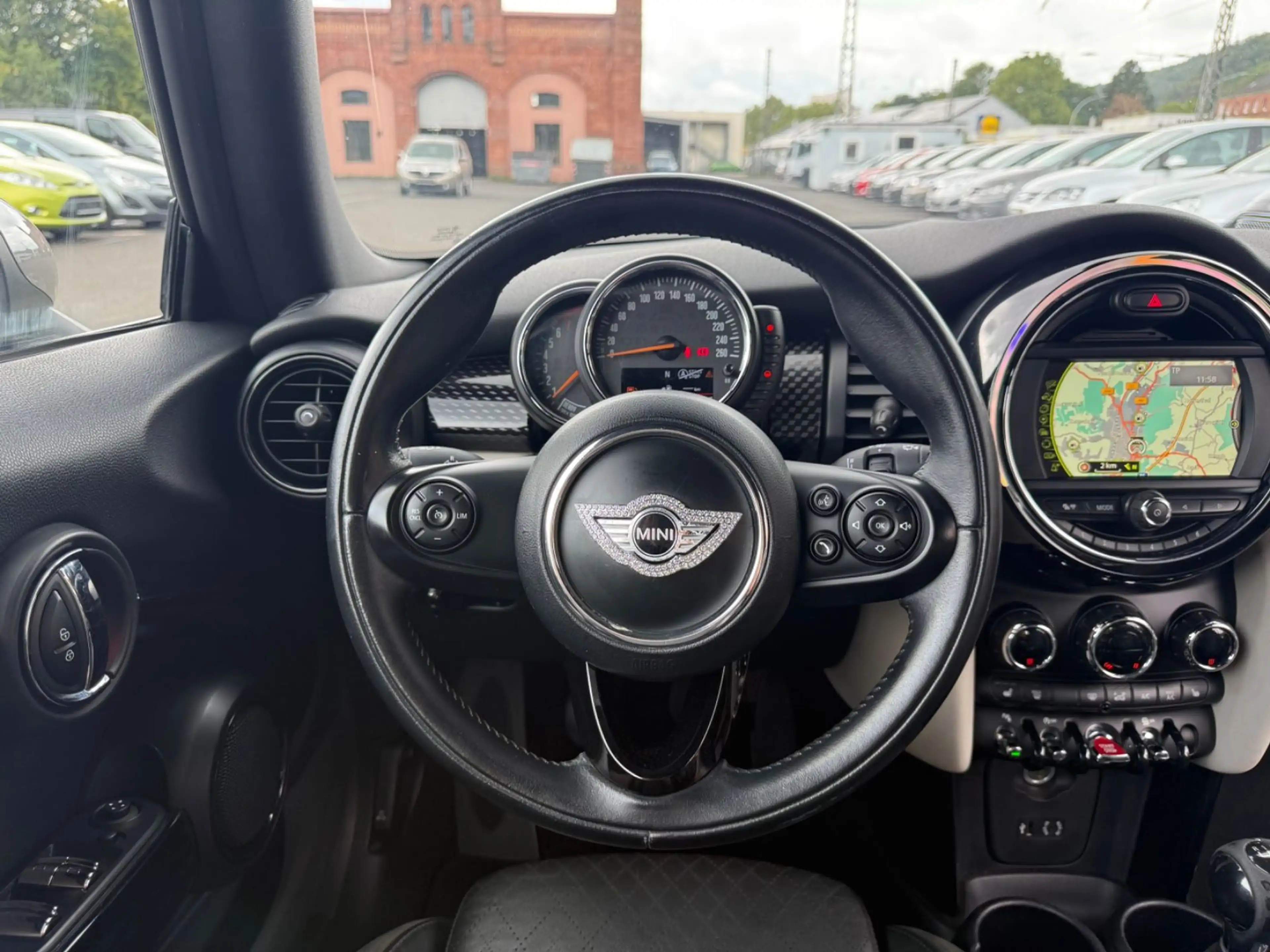 MINI Cooper S Cabrio Cooper S! Vollleder! Xenon! TÜV NEU! — photo 13