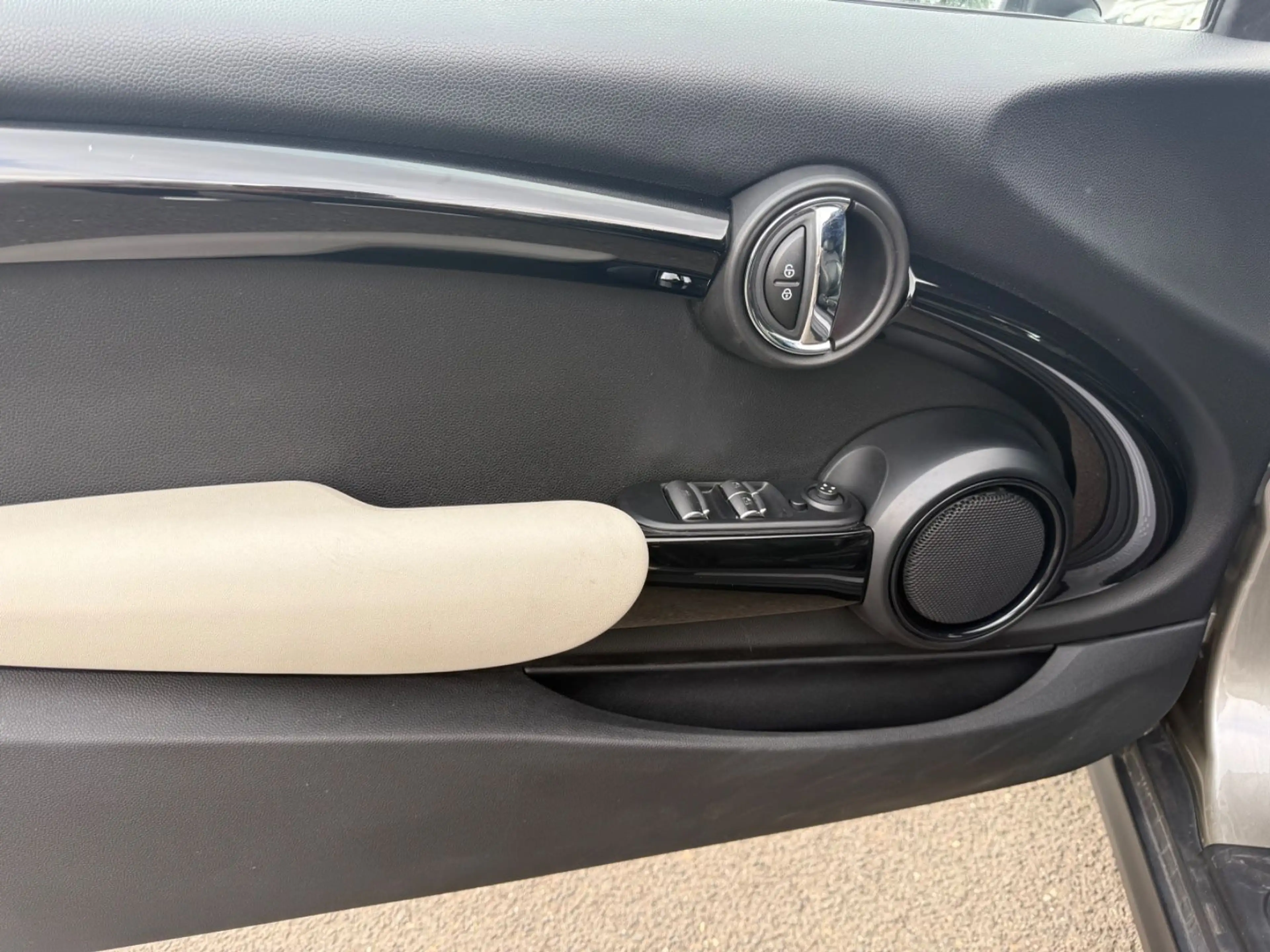 MINI Cooper S Cabrio Cooper S! Vollleder! Xenon! TÜV NEU! — photo 11