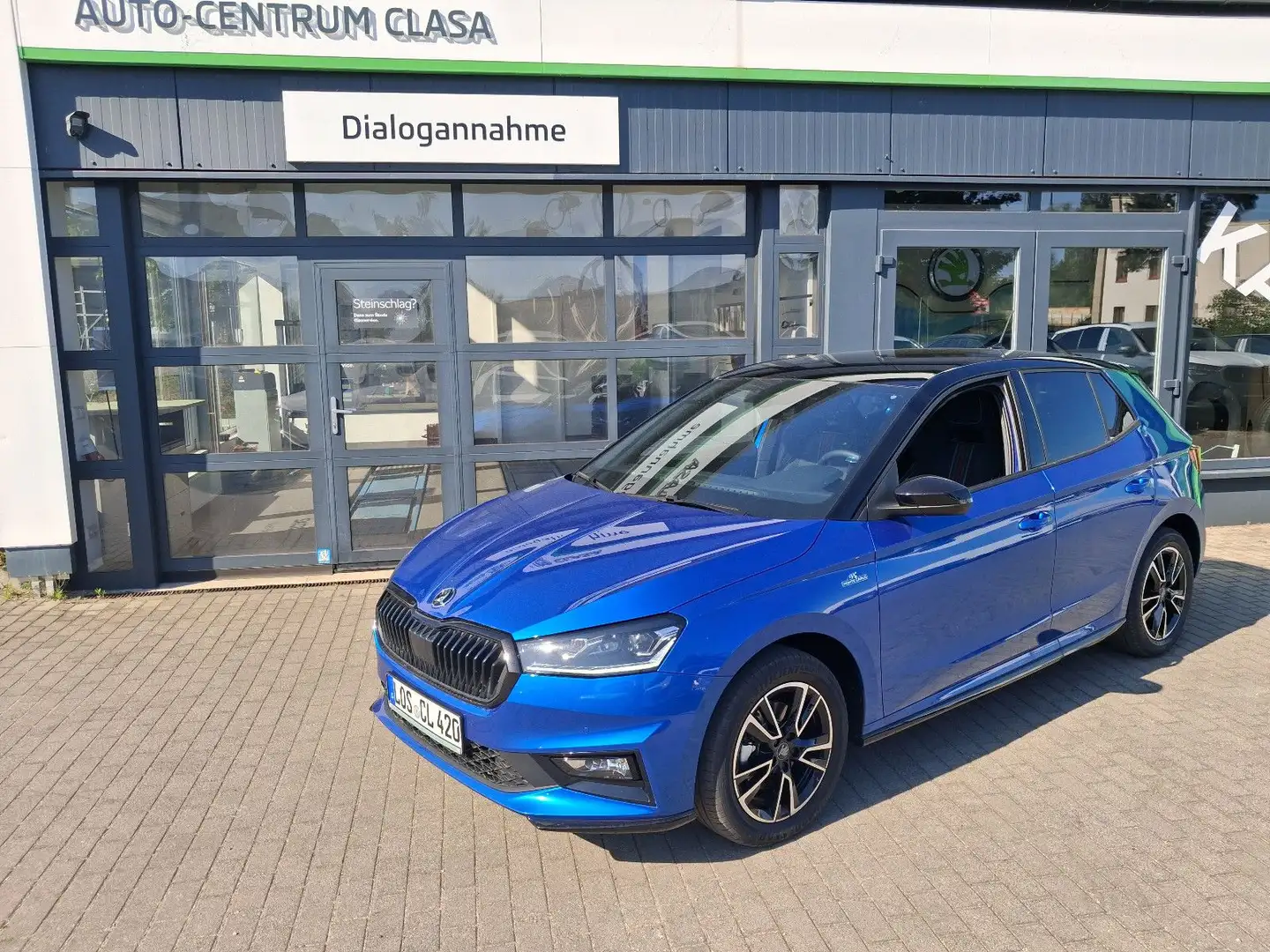 Skoda Fabia 1.0l TSI Monte Carlo 116 PS FSH ACC RFK SH Blau - 1