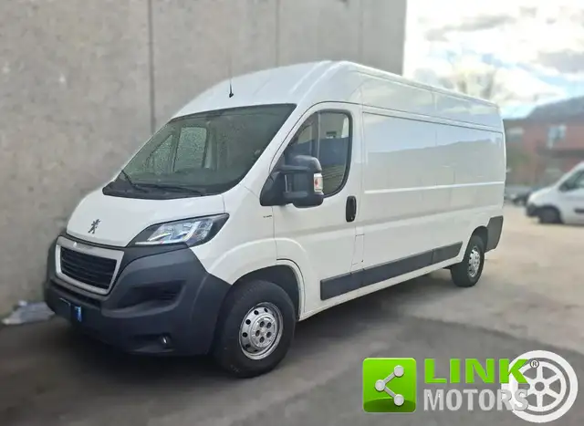 Peugeot e-Boxer BOXER