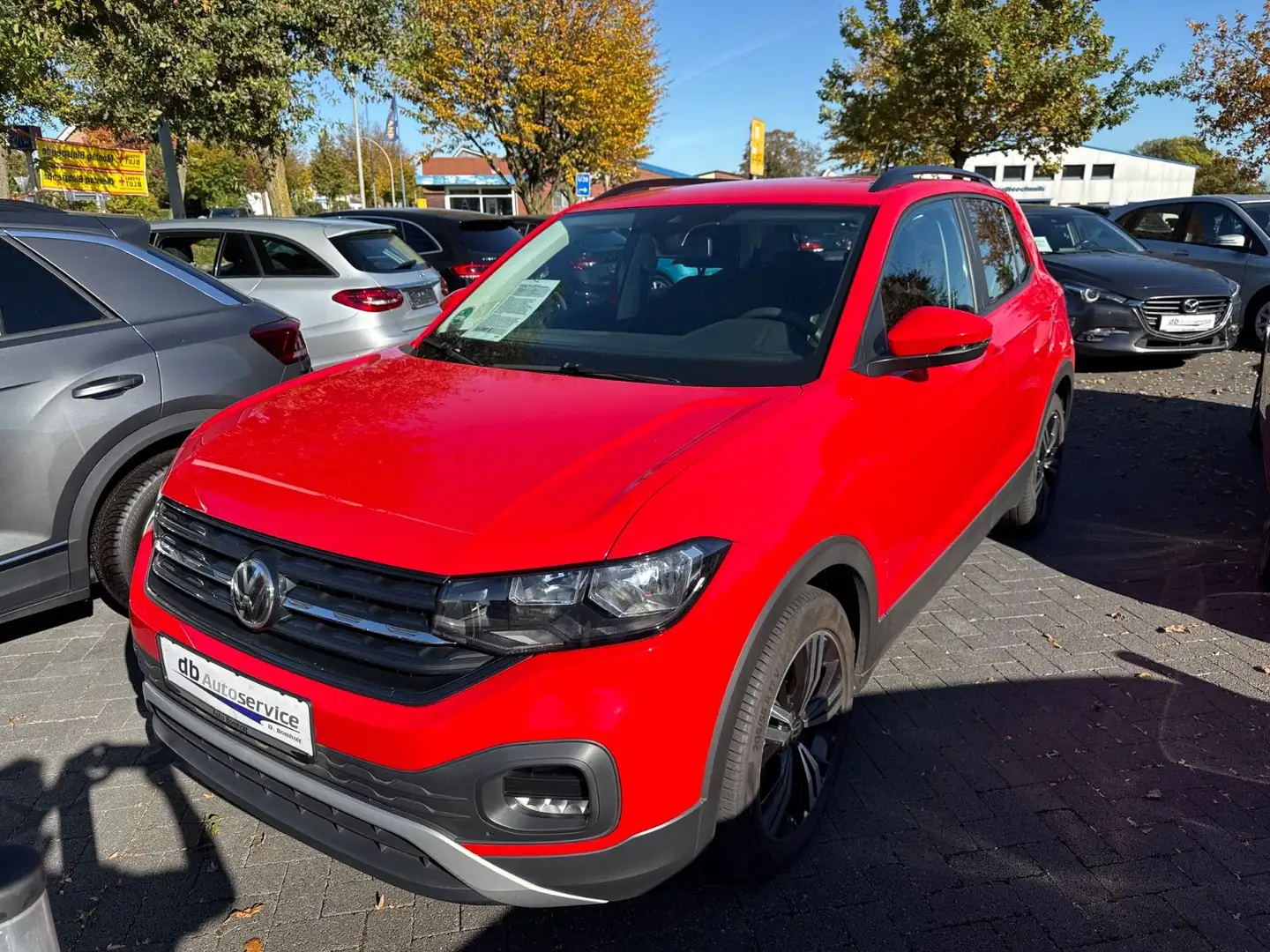 Volkswagen T-Cross SHZ AHK Navigation Rouge - 1