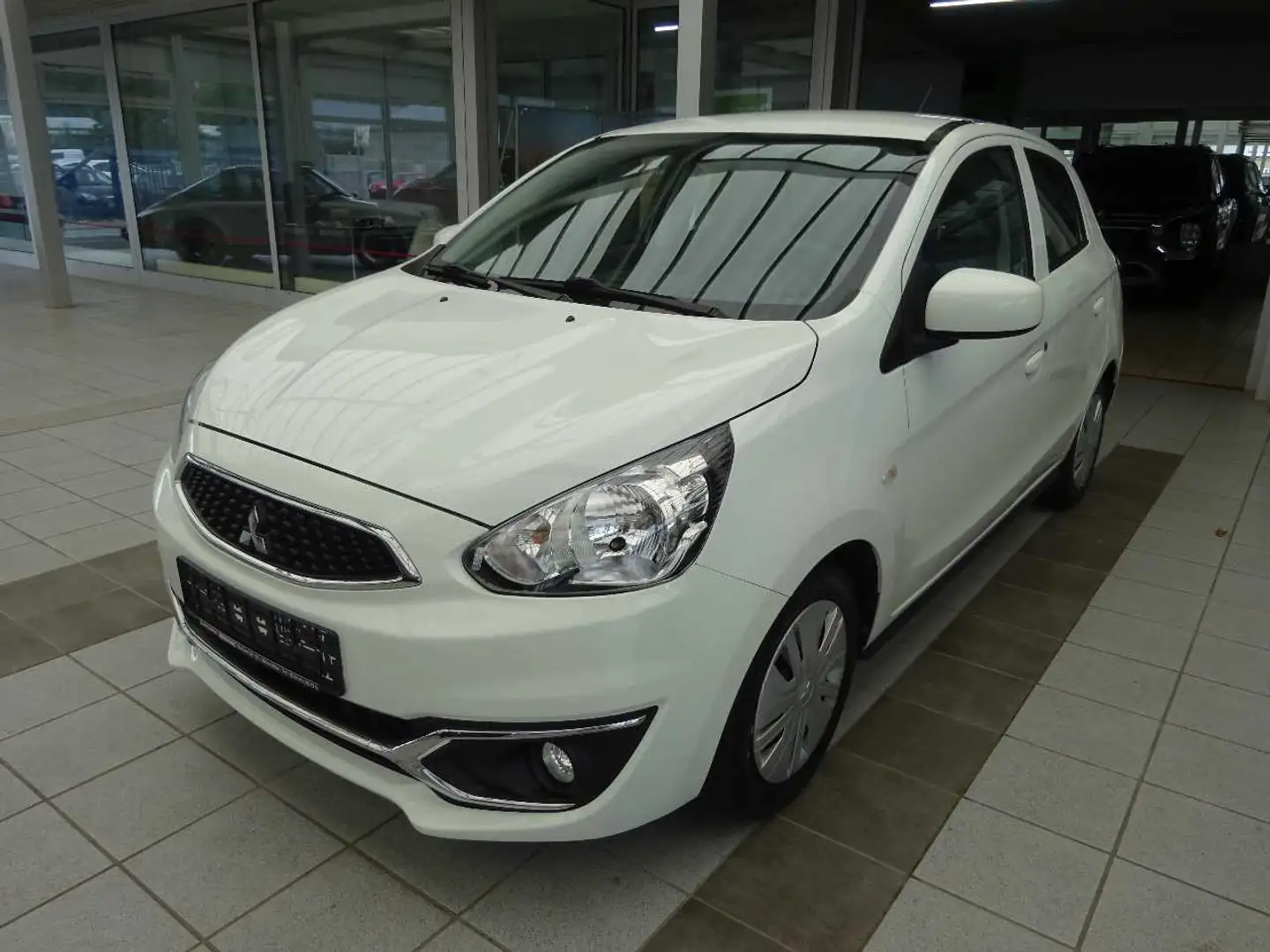 Mitsubishi Space Star Edition 100 1.0 MIVEC 5-Gang Weiß - 1