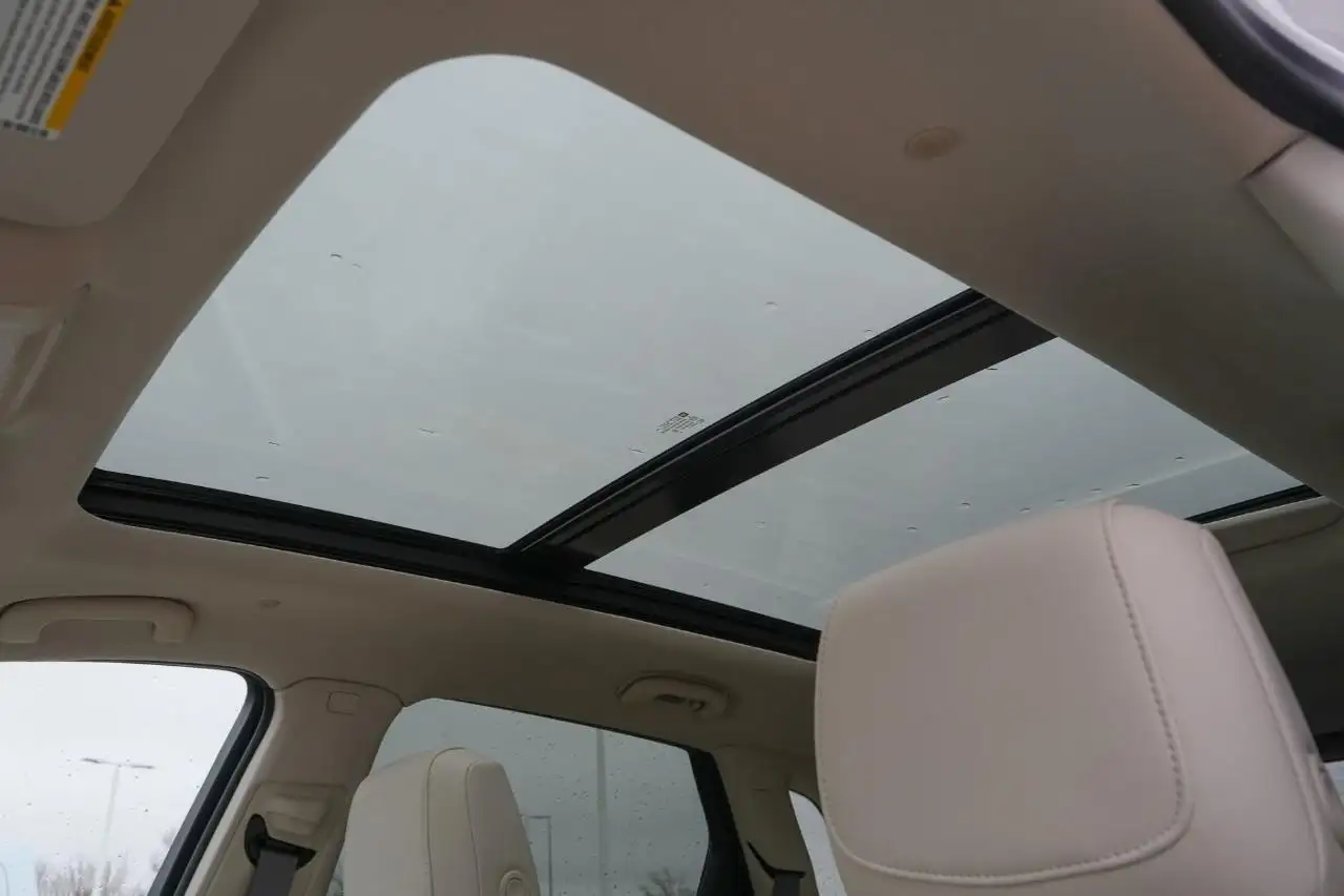 Cadillac XT5 снимка Cadillac XT5