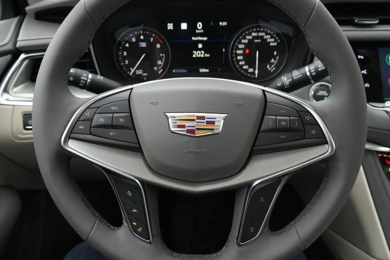 Cadillac XT5 снимка Cadillac XT5