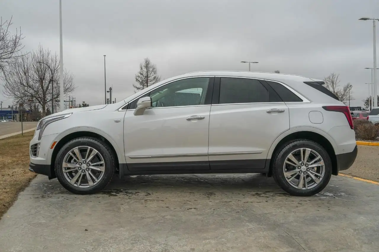 Cadillac XT5 снимка Cadillac XT5
