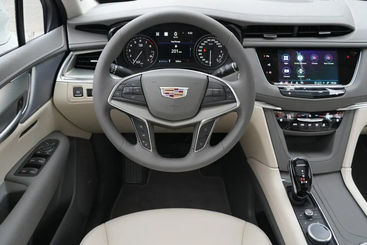 Cadillac XT5 снимка Cadillac XT5