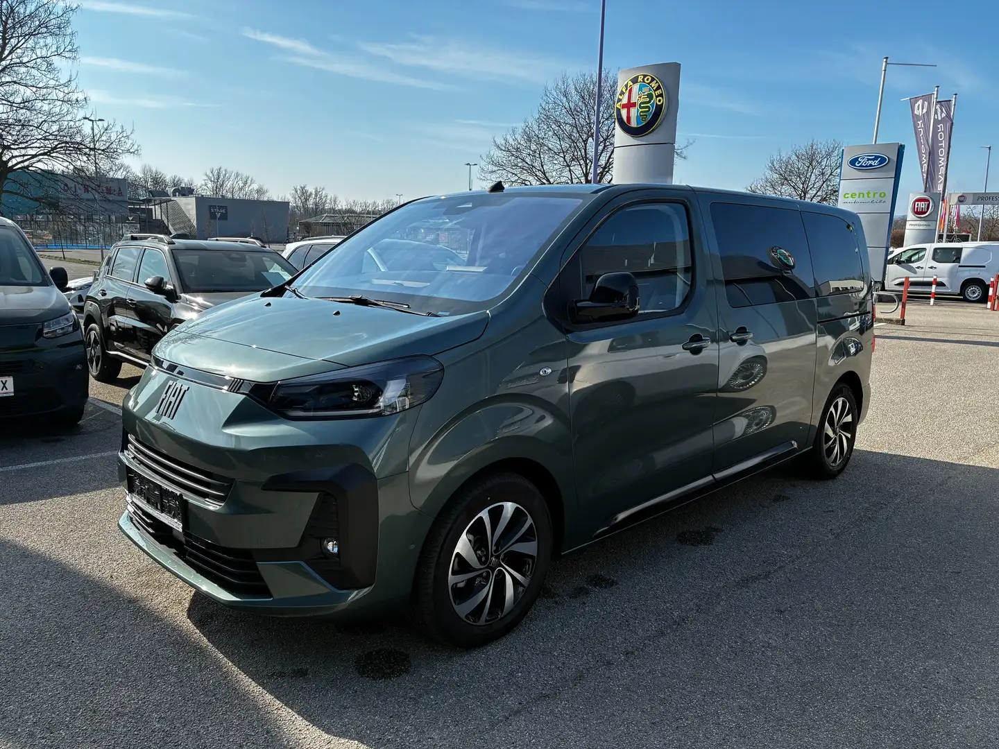 Fiat Ulysse Lounge HDI 180 Aut.  8Sitzer L2 Panoramadach Grün - 1